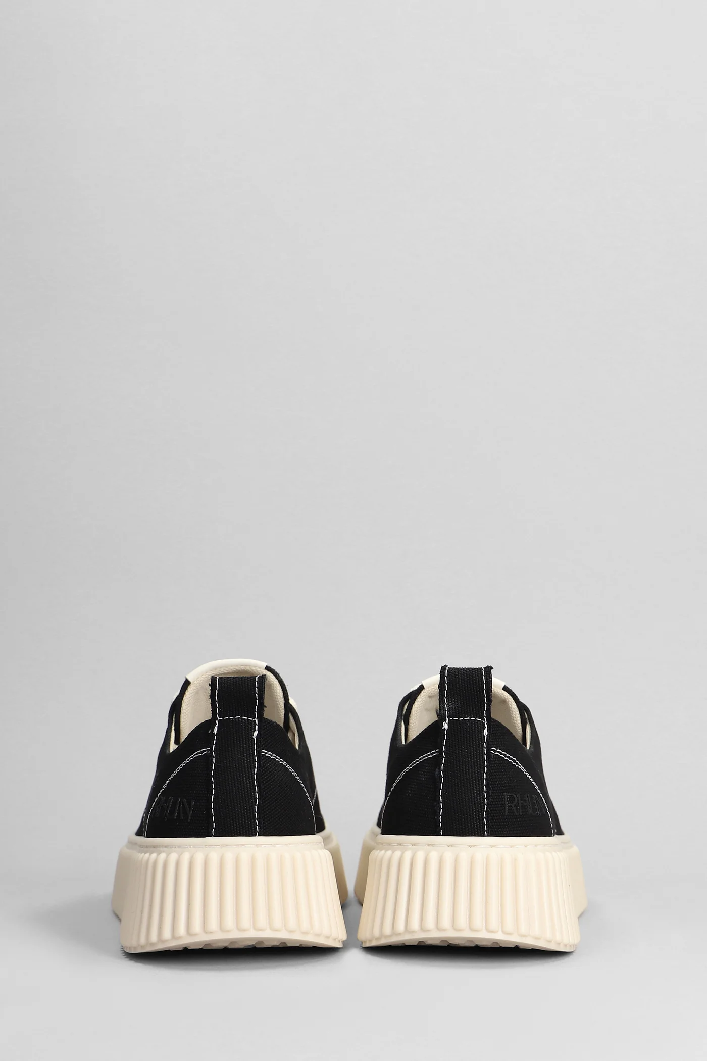 Sneakers in black canvas - Image 4