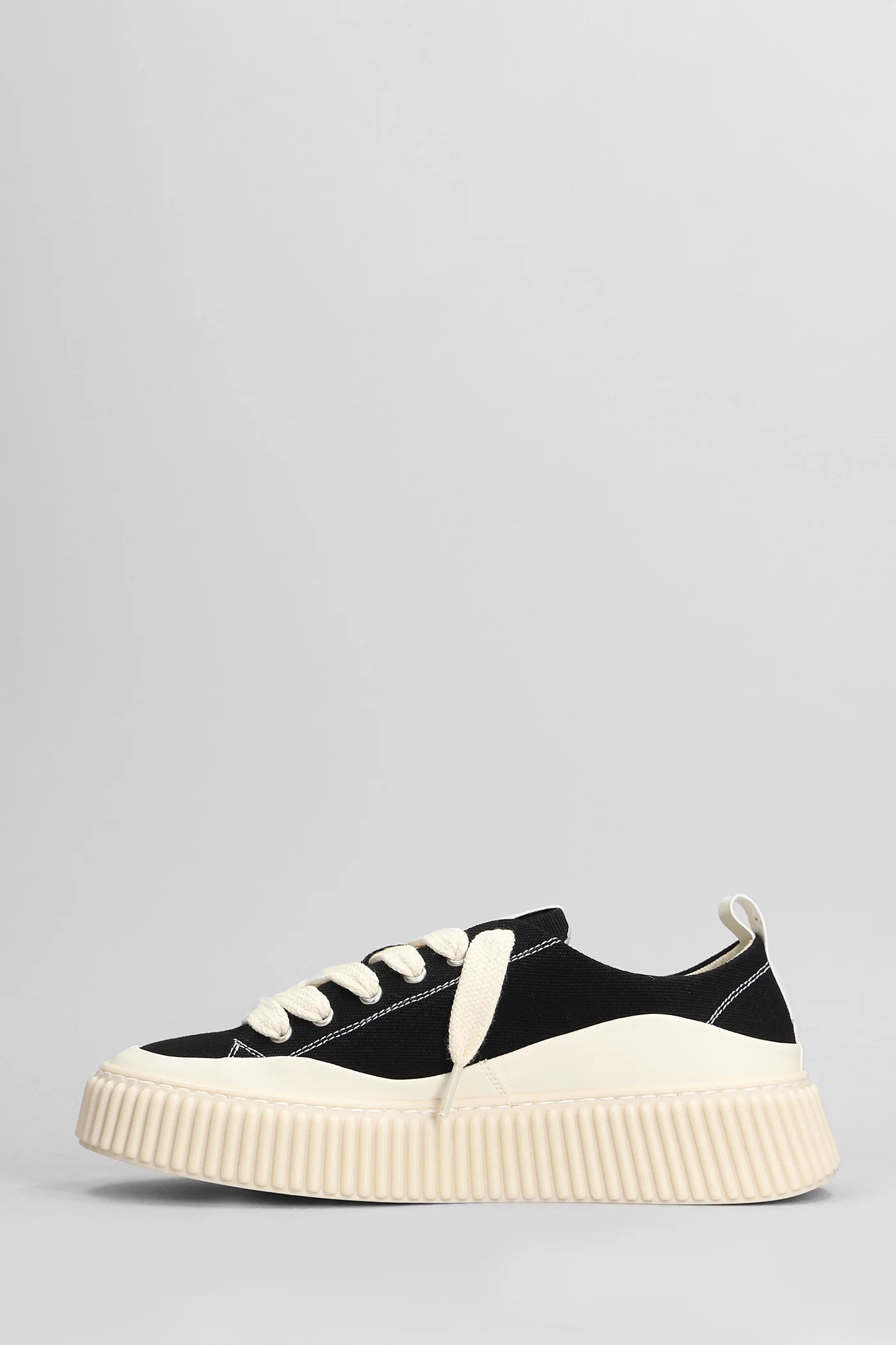 Sneakers in black canvas - Image 3