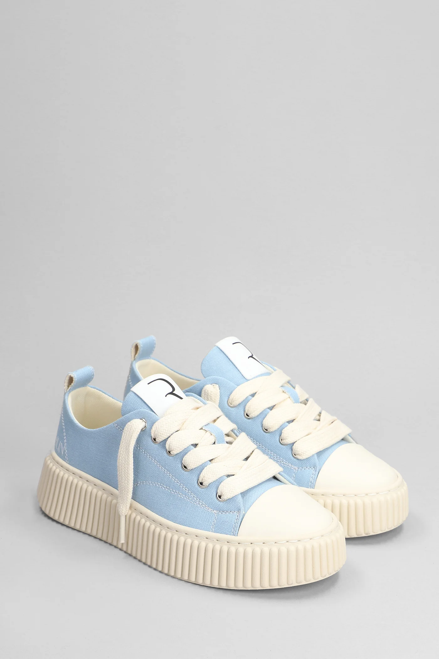Sneakers in cyan canvas - Image 2