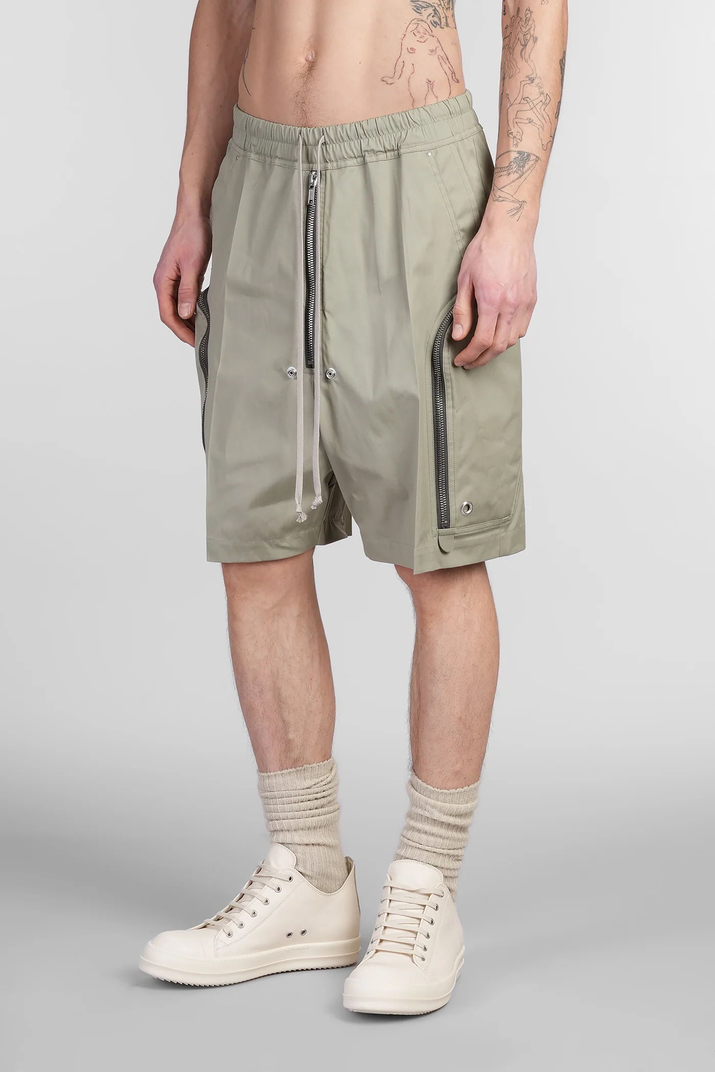 Bauhaus bela Shorts in green cotton - Image 4