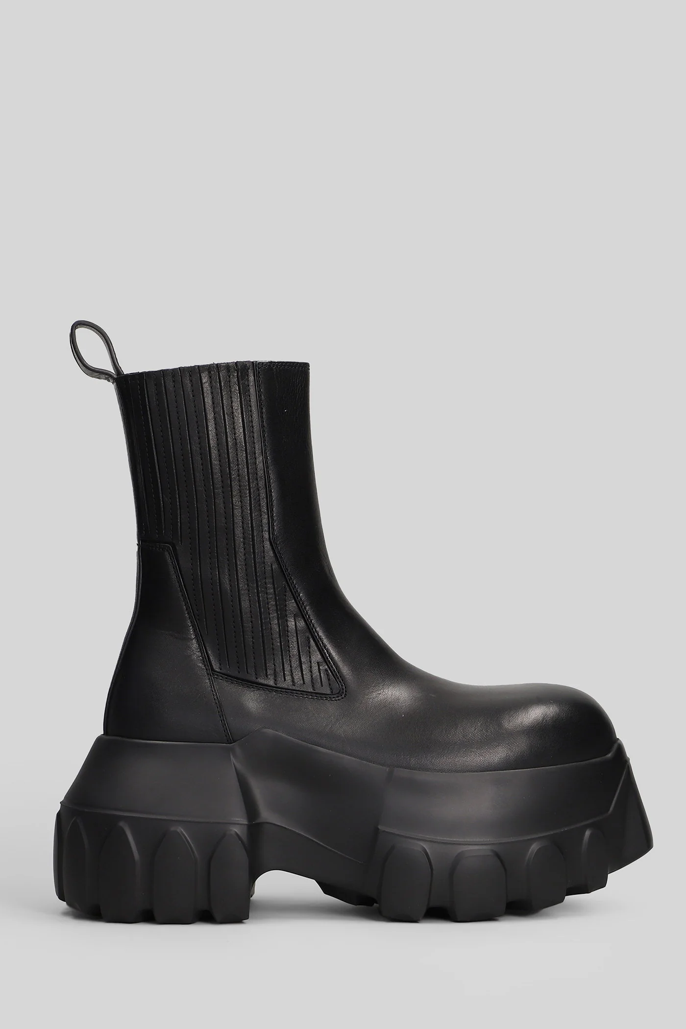 Beatle mega tractor High heels Ankle boots in black leather
