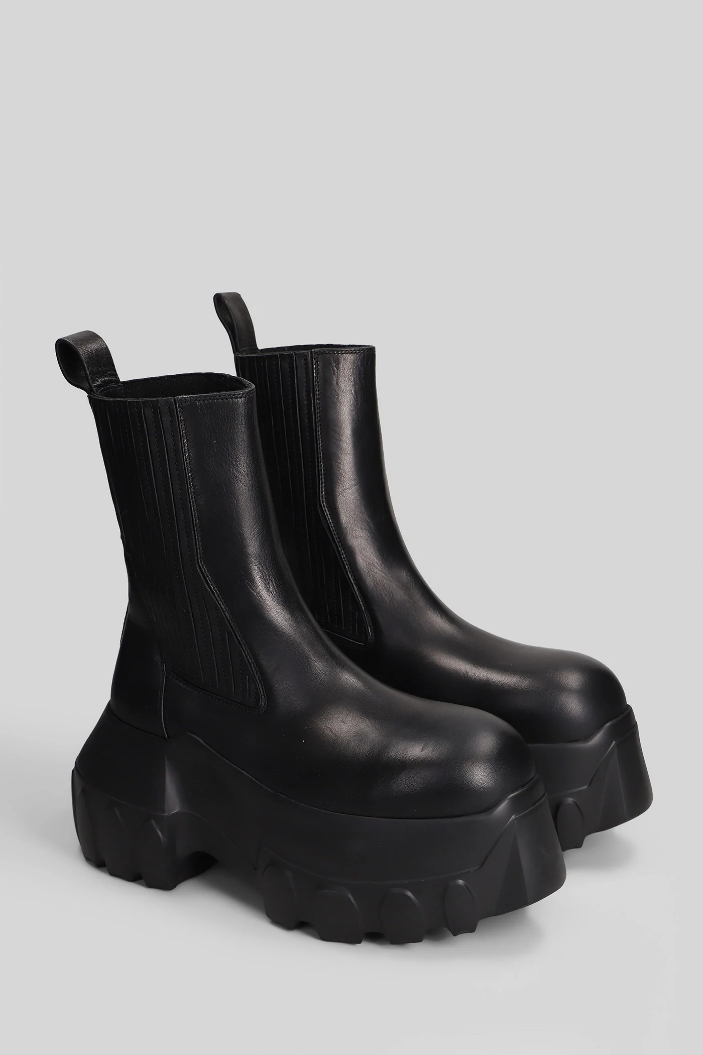Beatle mega tractor High heels Ankle boots in black leather - Image 2