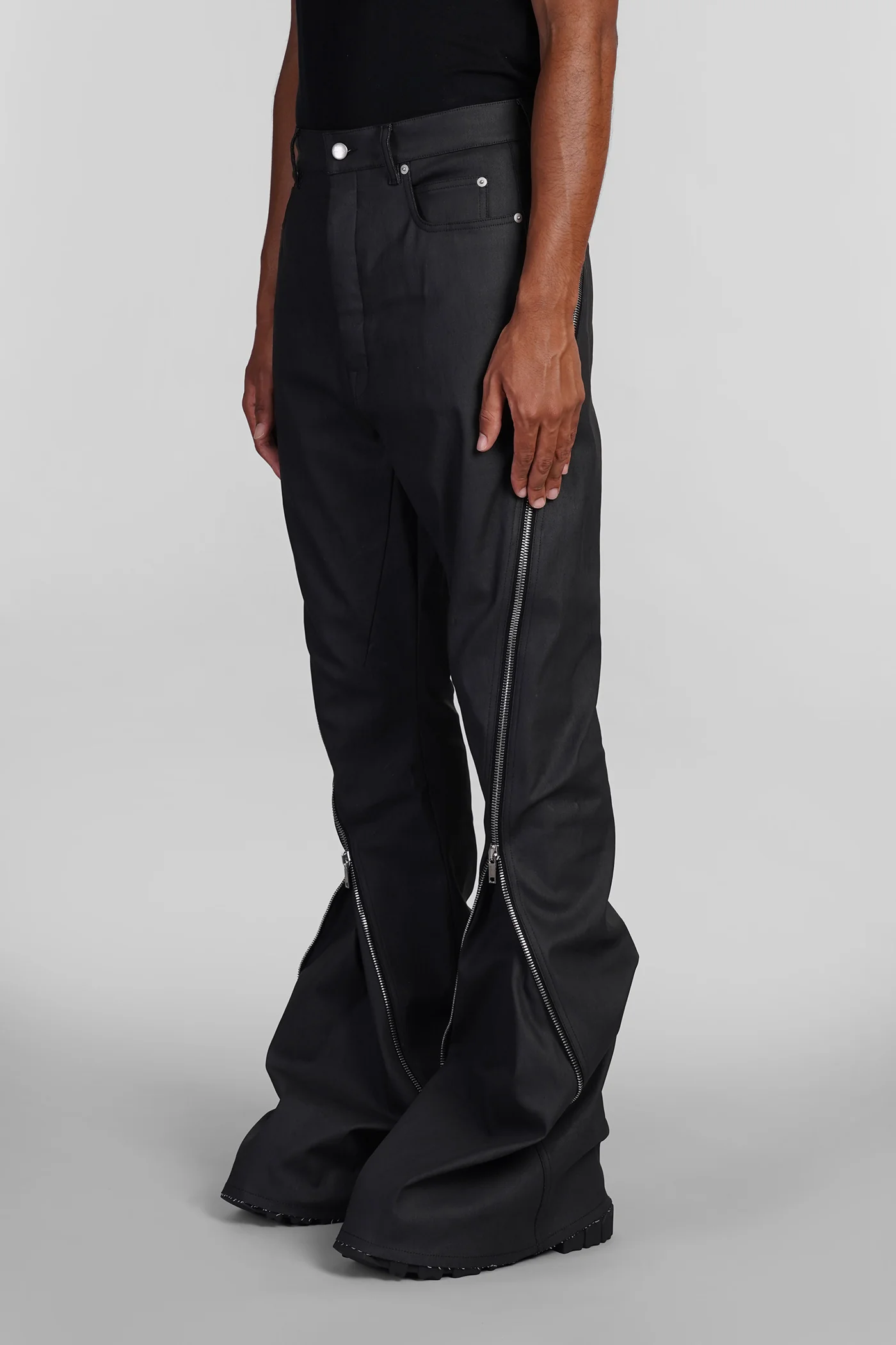 Bolan banana Jeans in black cotton - Image 4