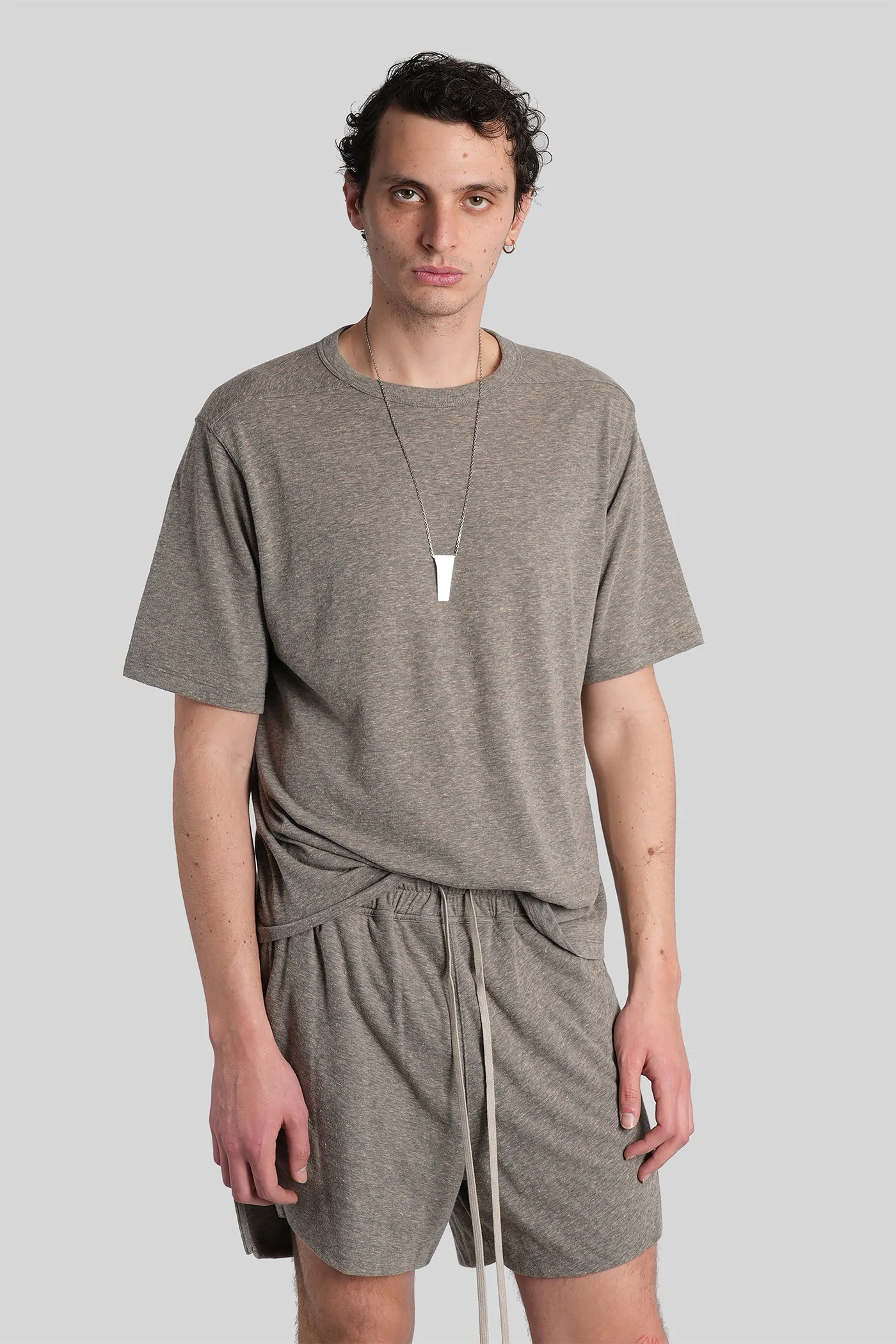 Brad t T-Shirt in grey cotton