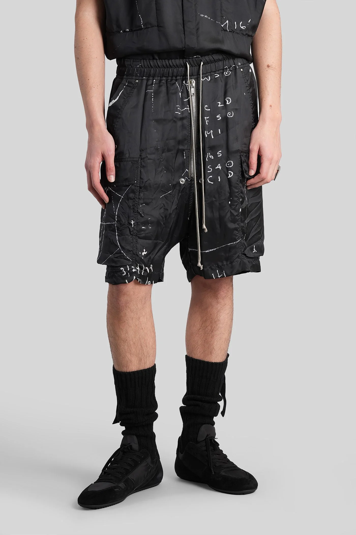 Cargobela shorts Shorts in black viscose