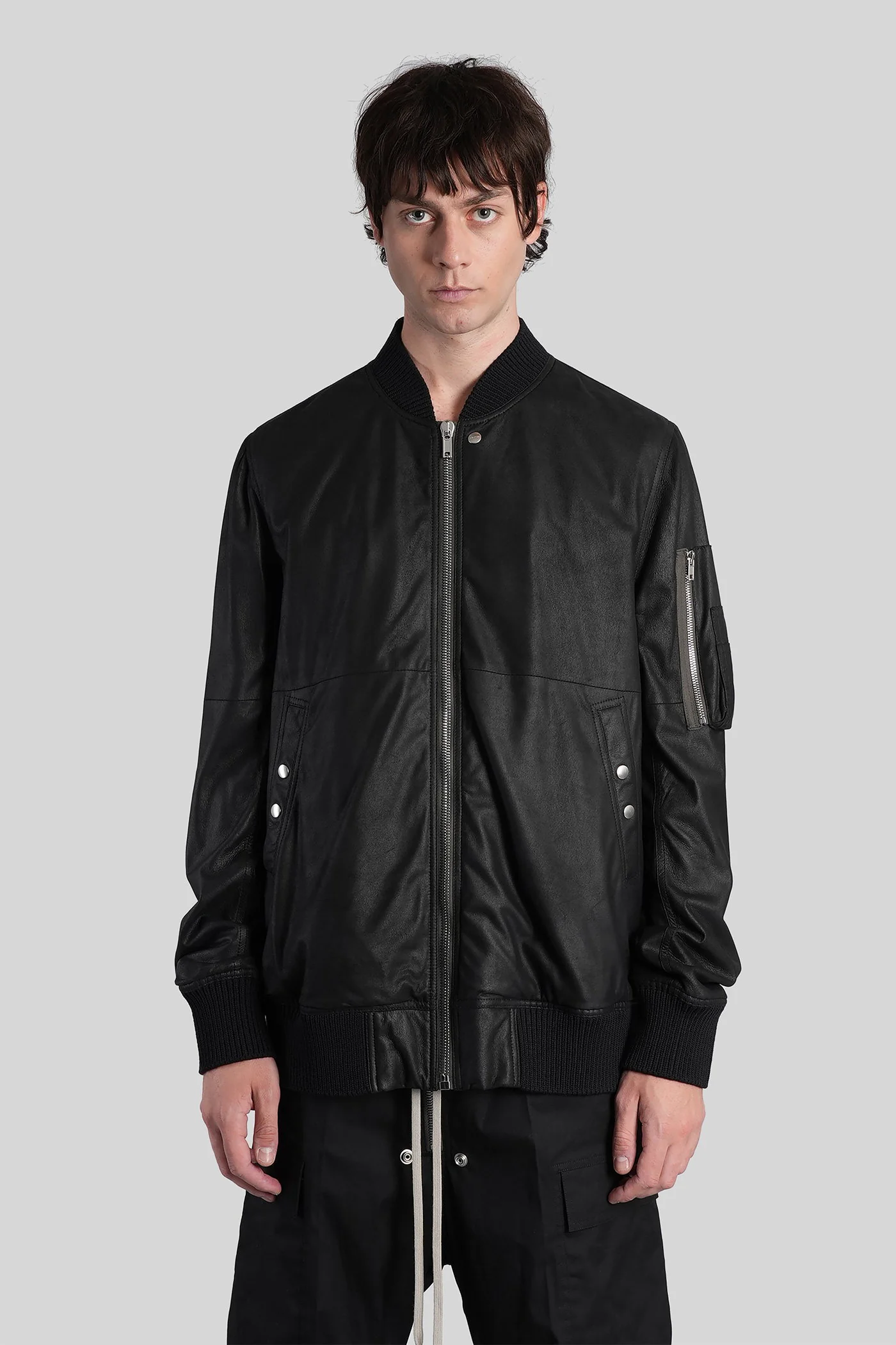Classic flight Bomber Jacket in black leather