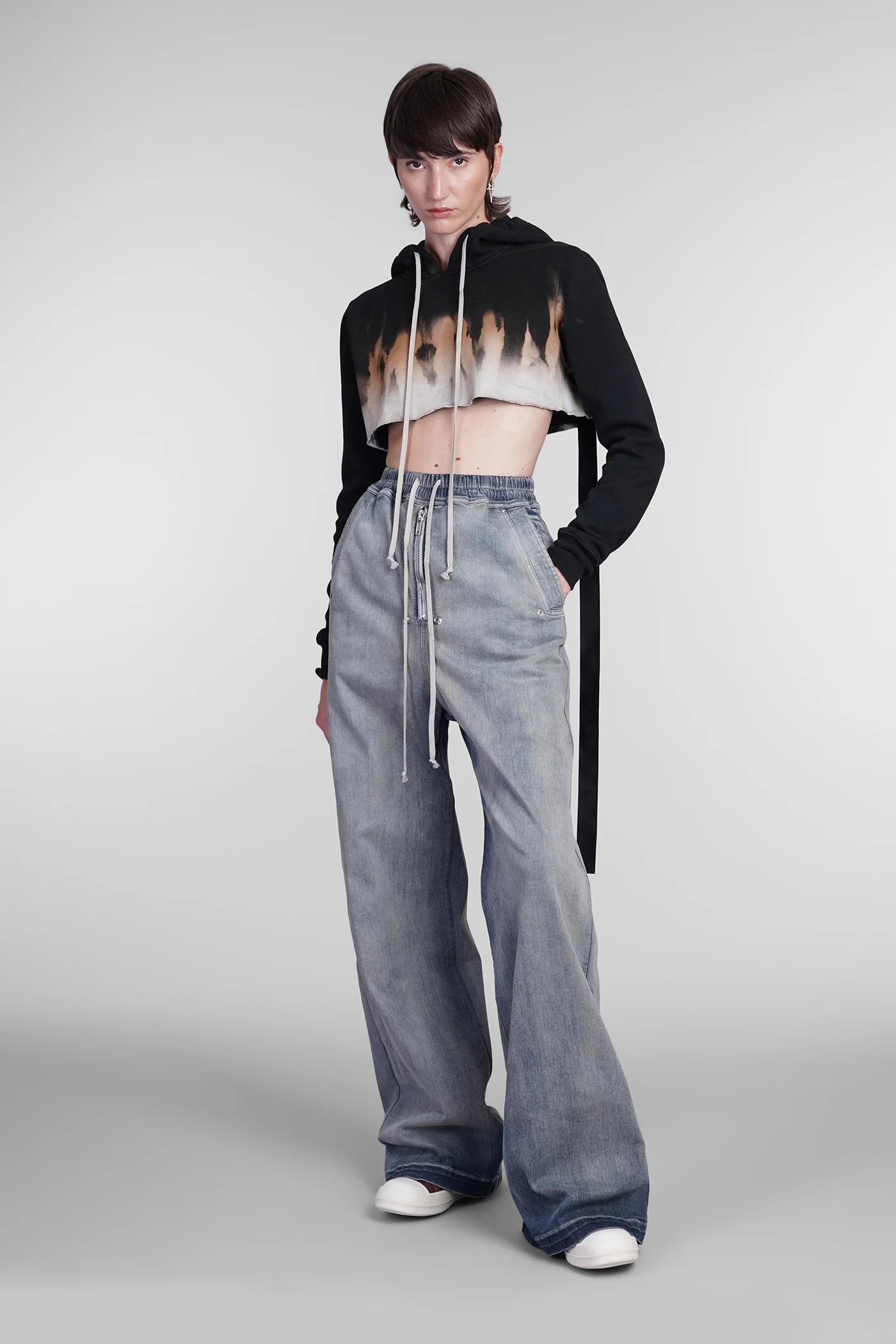 Cropped hoodie Sweatshirt in black cotton - Image 2