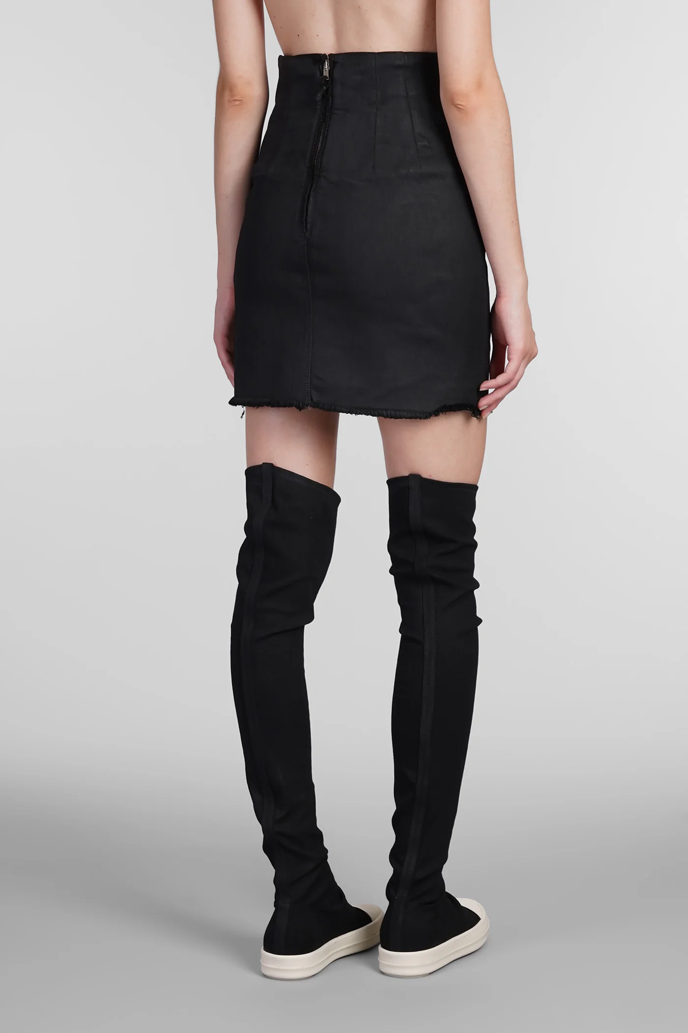 Dirt mini Skirt in black cotton - Image 3