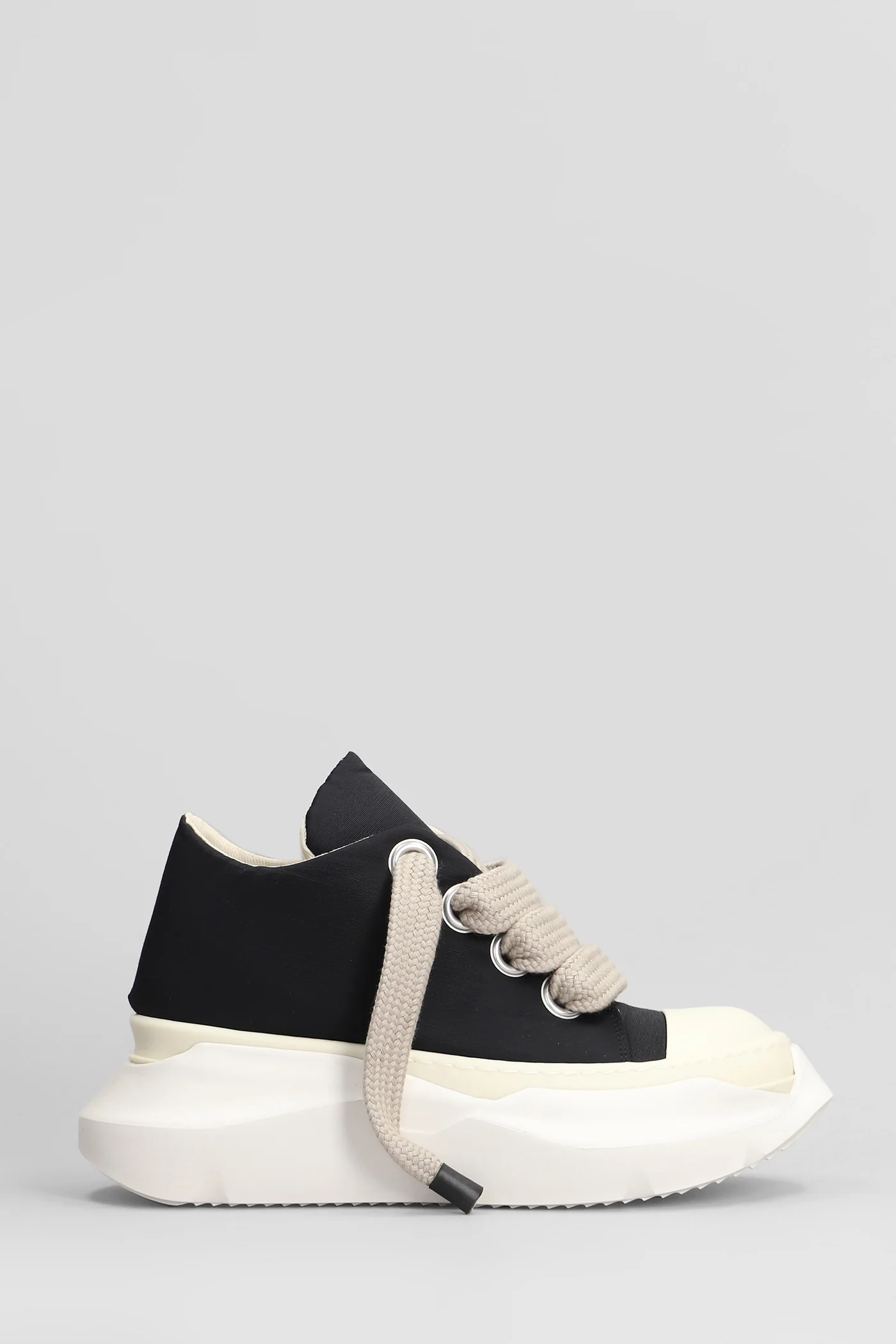 Jumbo laced abstract Sneakers in black polyamide - Image 11