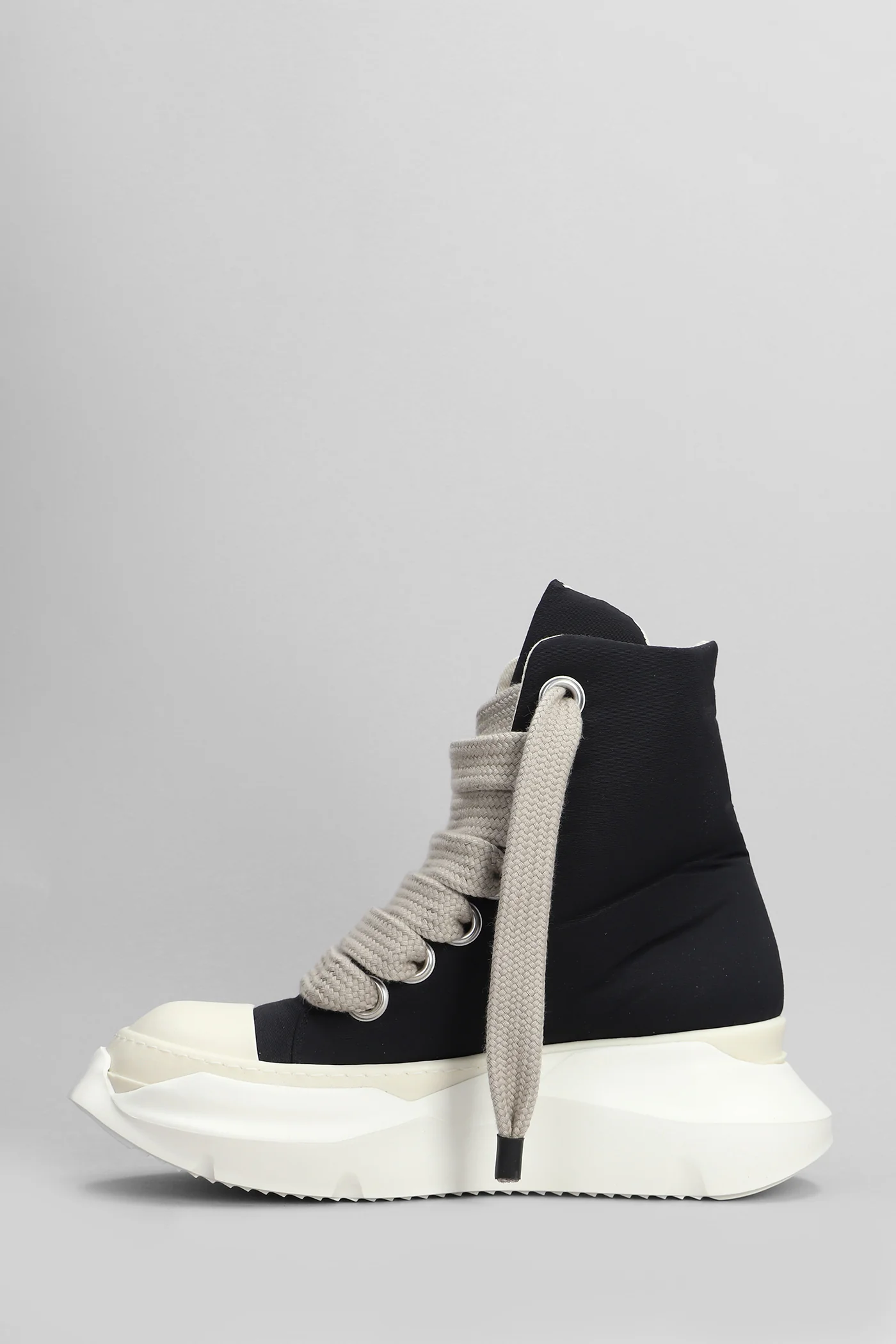 Jumbo laces abstract Sneakers in black polyamide - Image 3