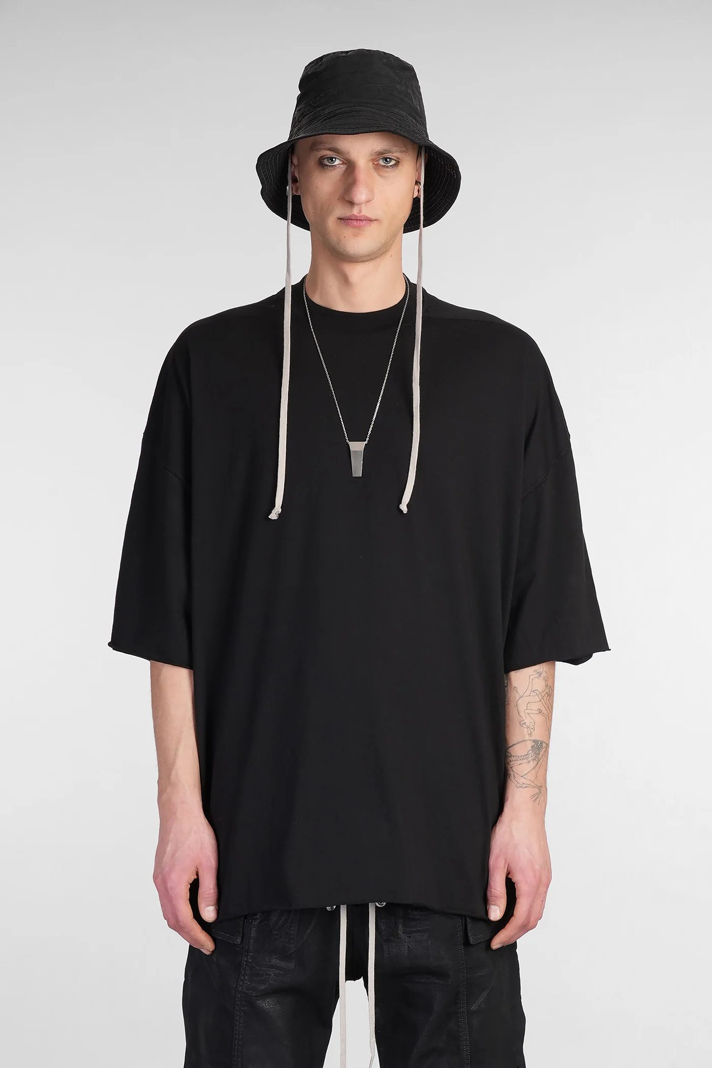Tommy t T-Shirt in black cotton