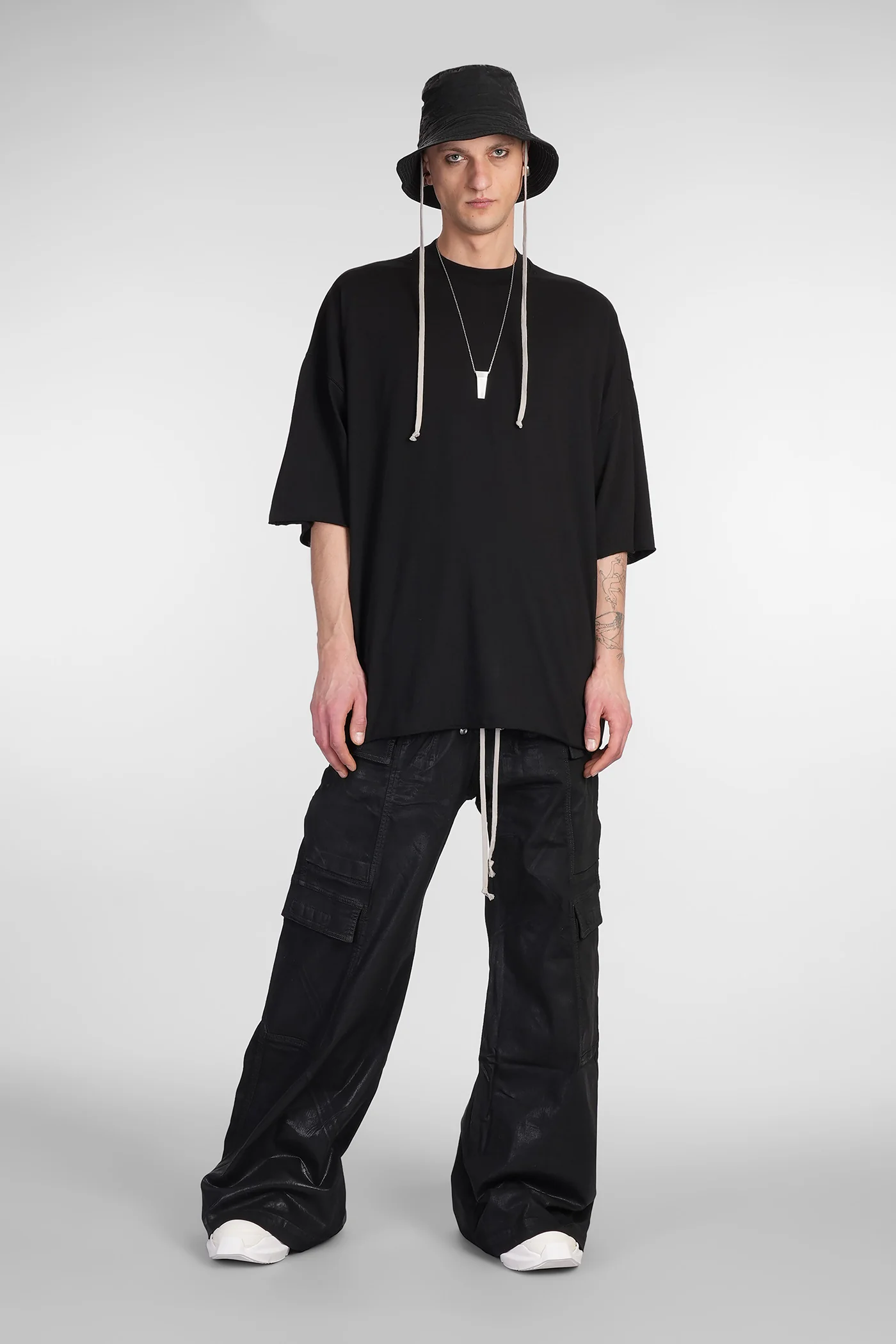 Tommy t T-Shirt in black cotton - Image 2