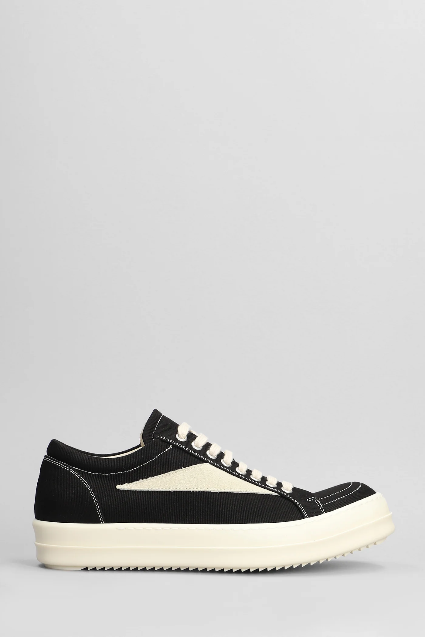Vintage sneaks Sneakers in black cotton
