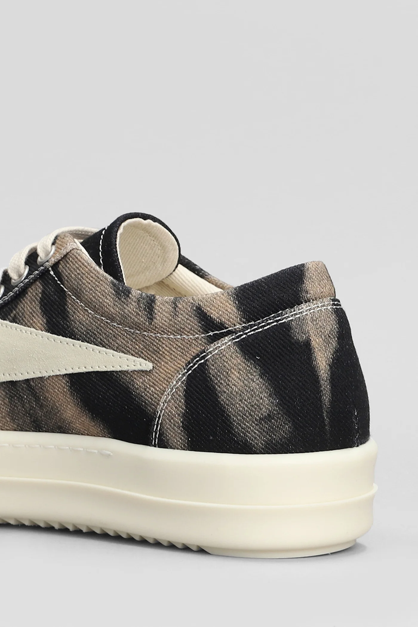 Vintage sneaks Sneakers in black cotton - Image 5