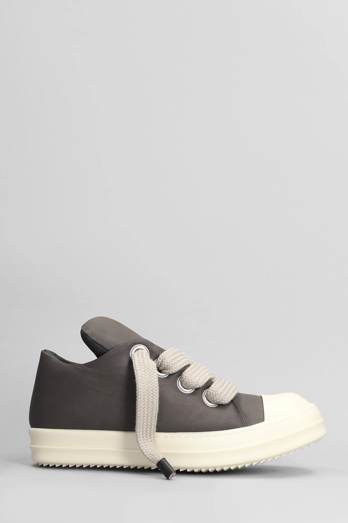 Jumbo lace padded Sneakers in grey leather