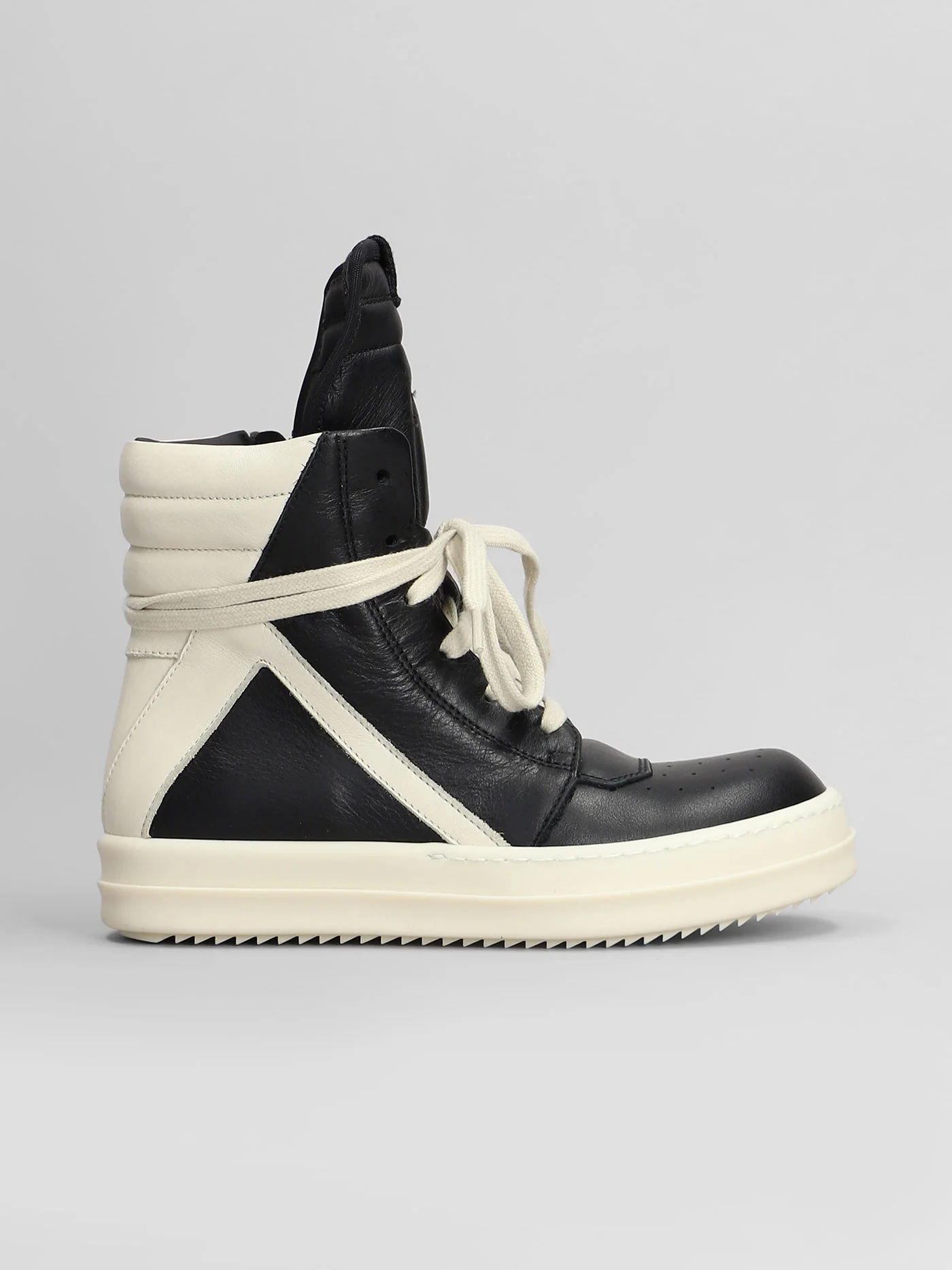Geobasket Sneakers in black leather