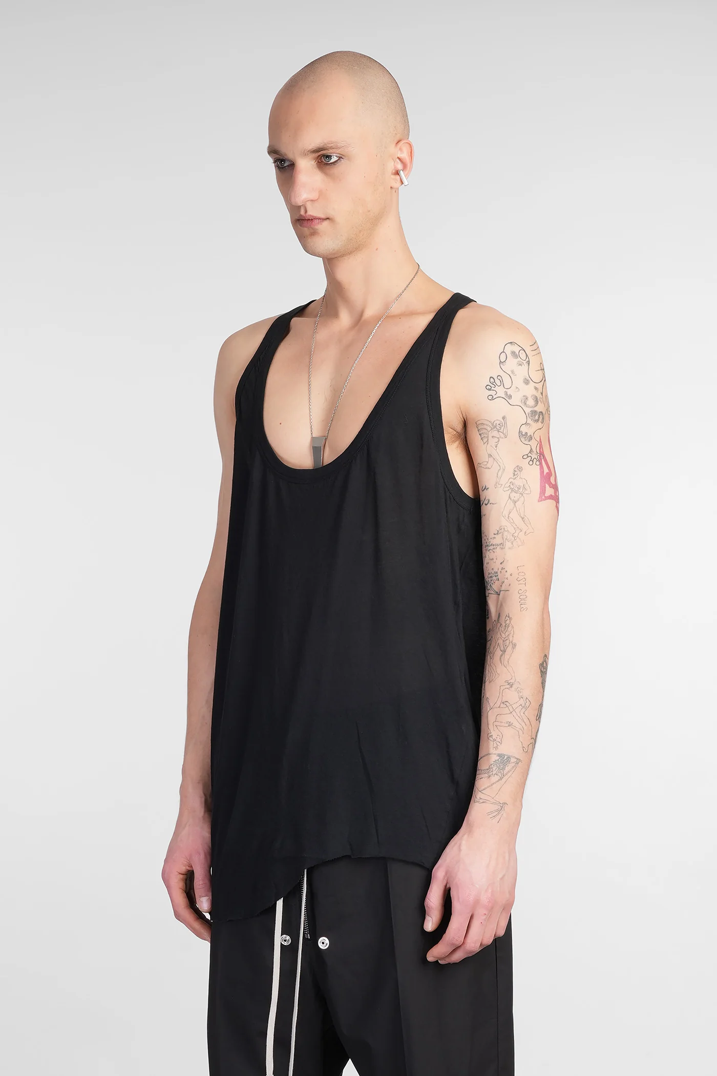 Lo cut tank tank Top in black cotton - Image 4