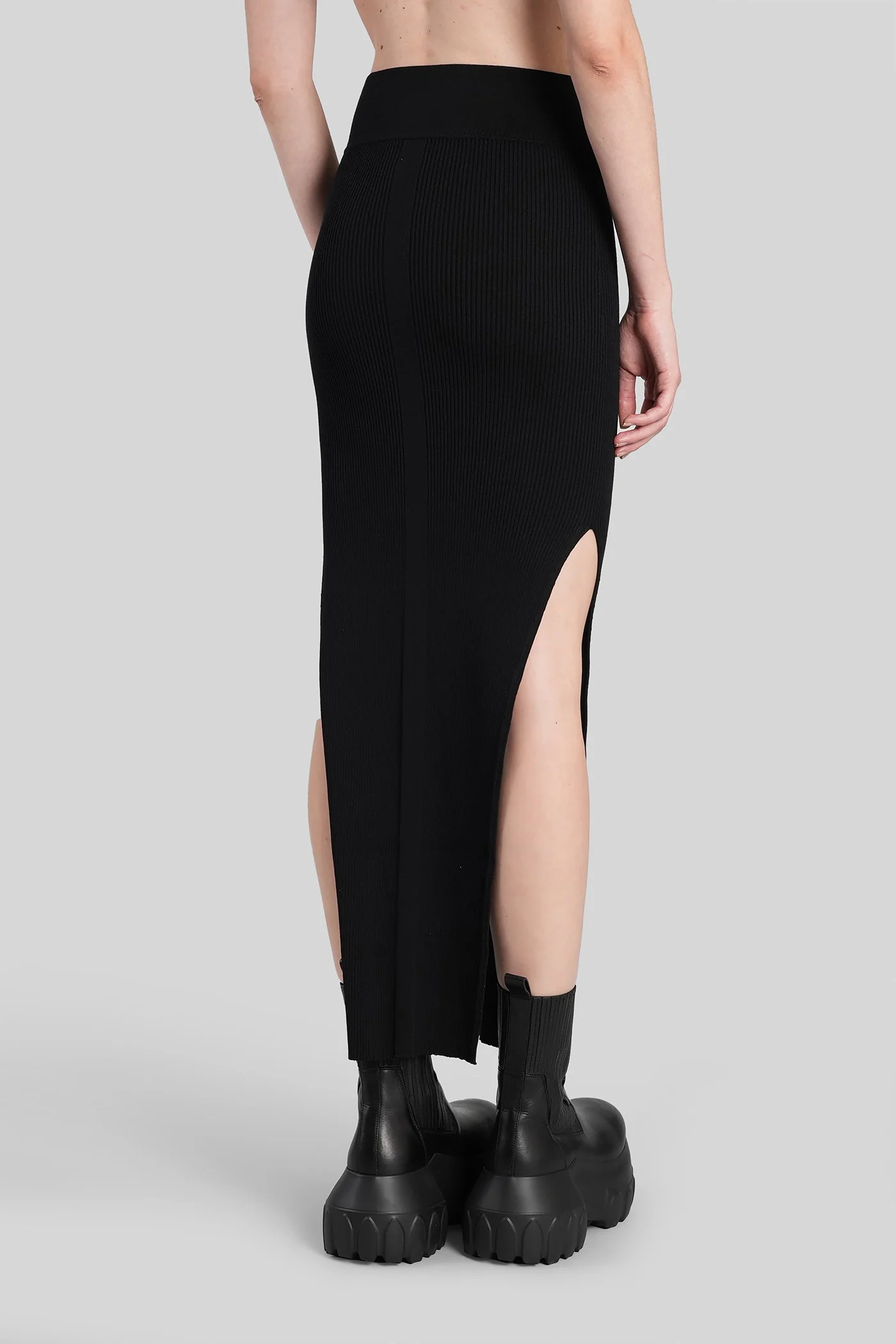 Sacriskirt Skirt in black viscose - Image 3