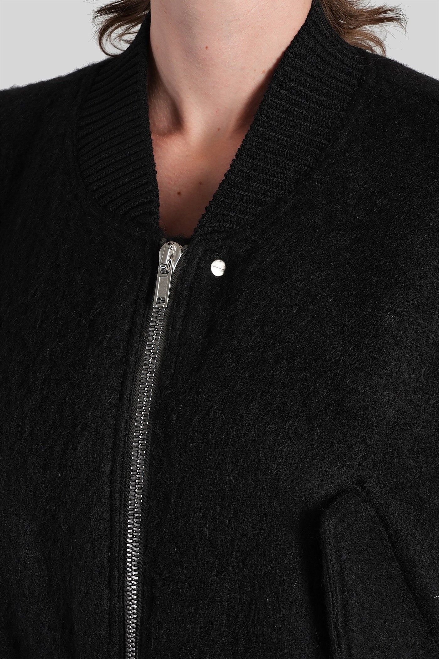 Secchia crop flight Bomber Jacket in black wool - Image 5