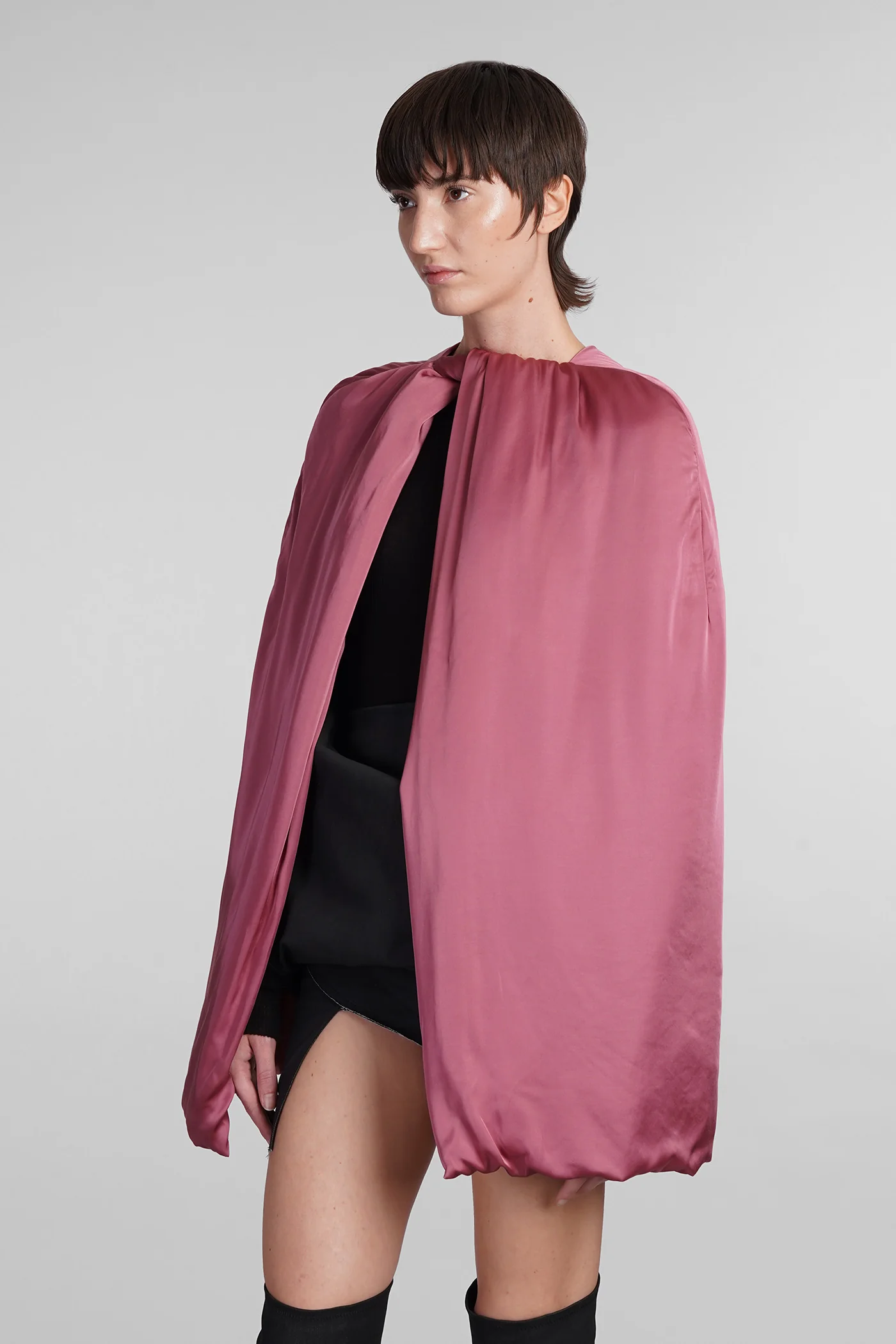 Short masto cape Casual jacket in rose-pink acetate - Image 4