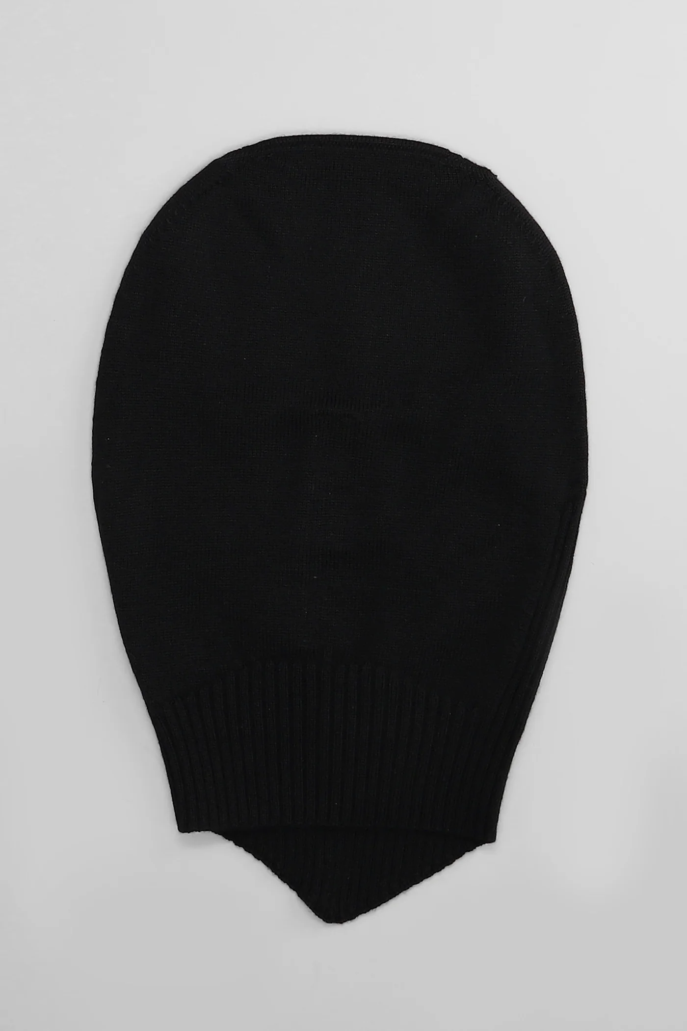 Skull Hats in black wool - Image 2