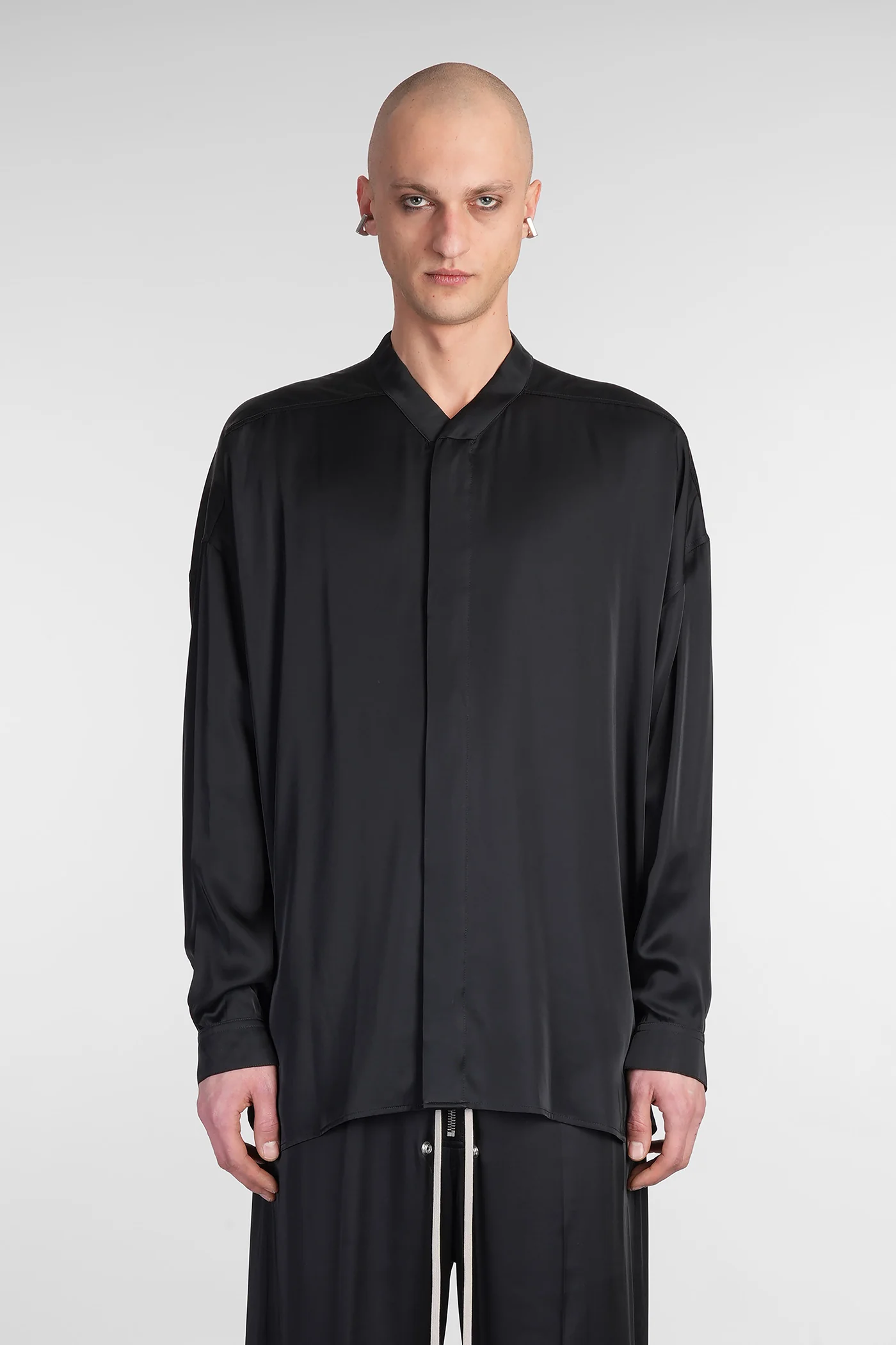 Snap collar faun Shirt in black acetate