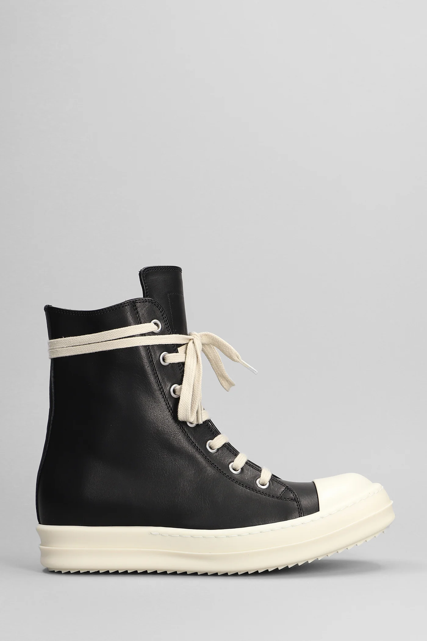 Sneakers Sneakers in black leather