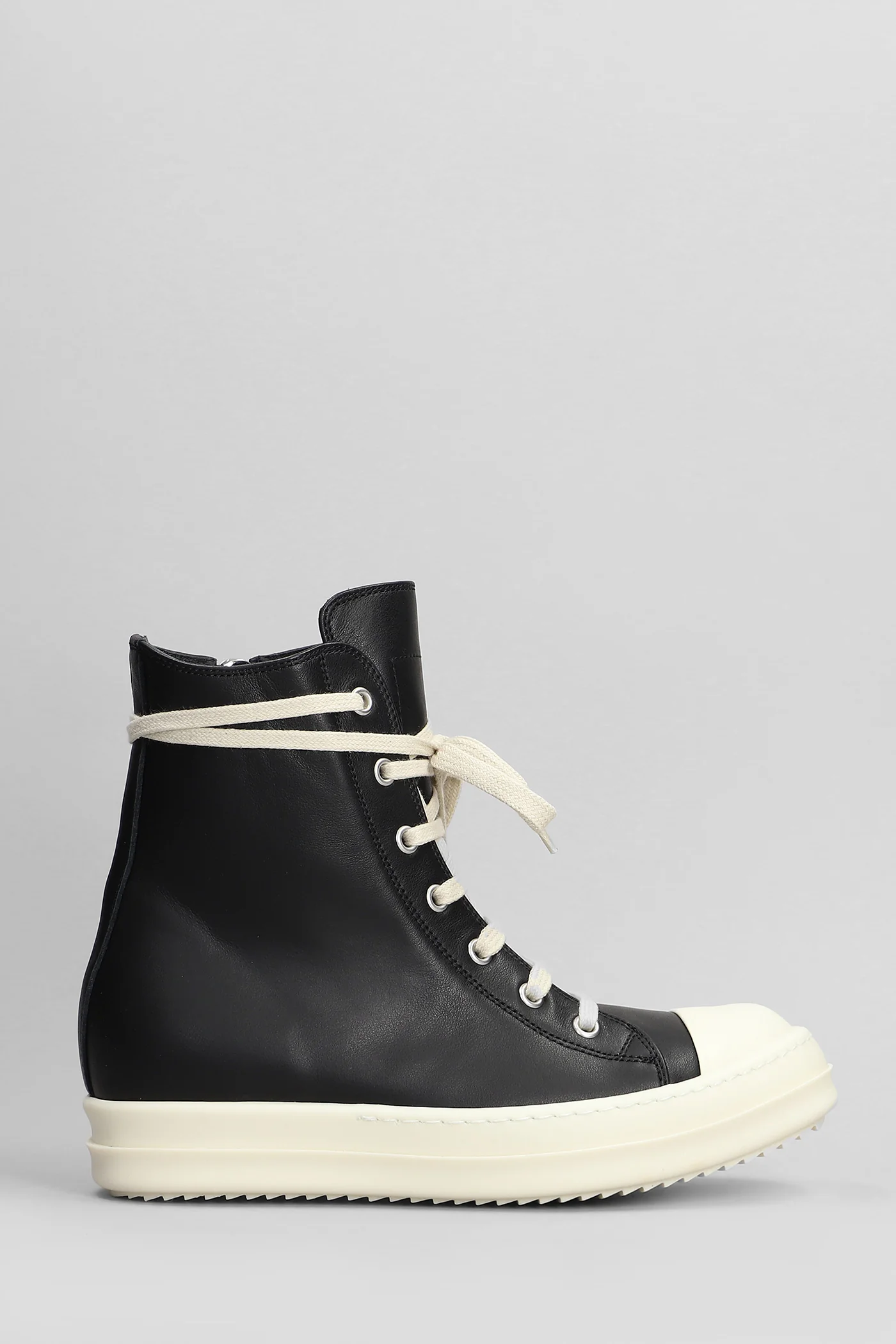 Sneakers Sneakers in black leather
