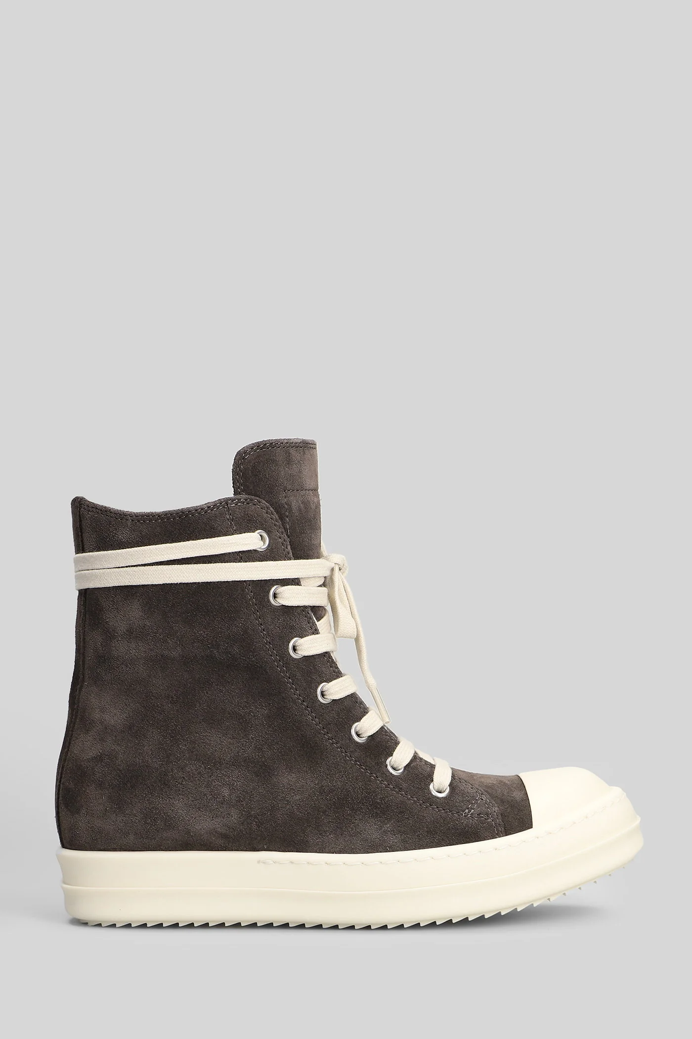 Sneaks Sneakers in grey suede