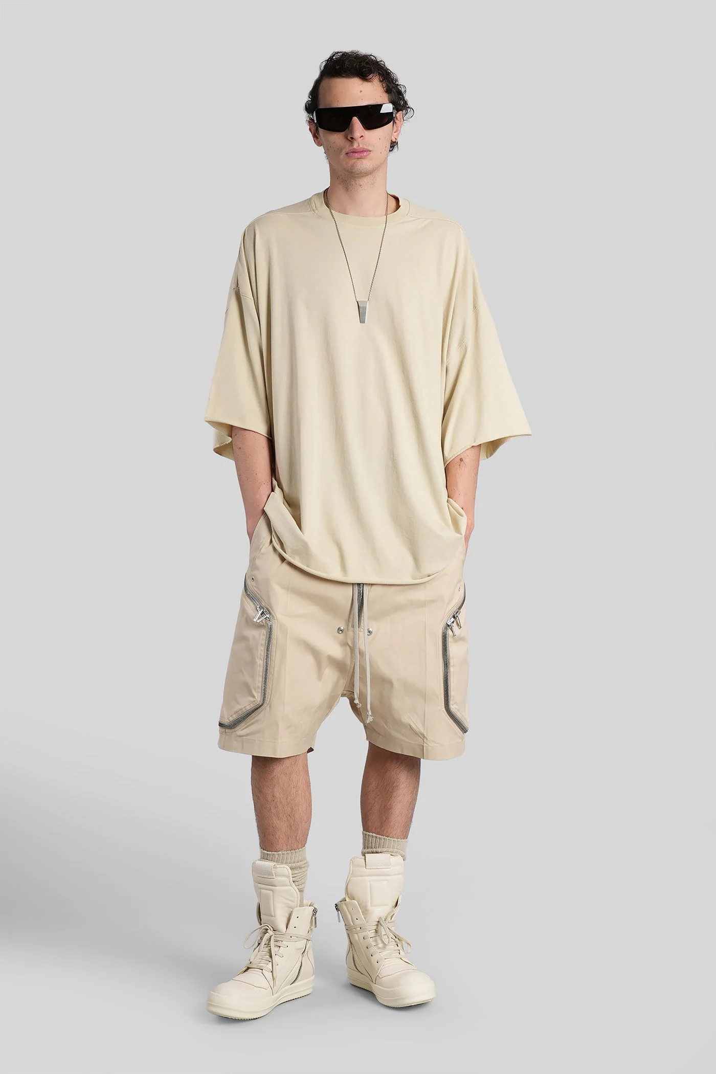 Tommy t T-Shirt in beige cotton - Image 2
