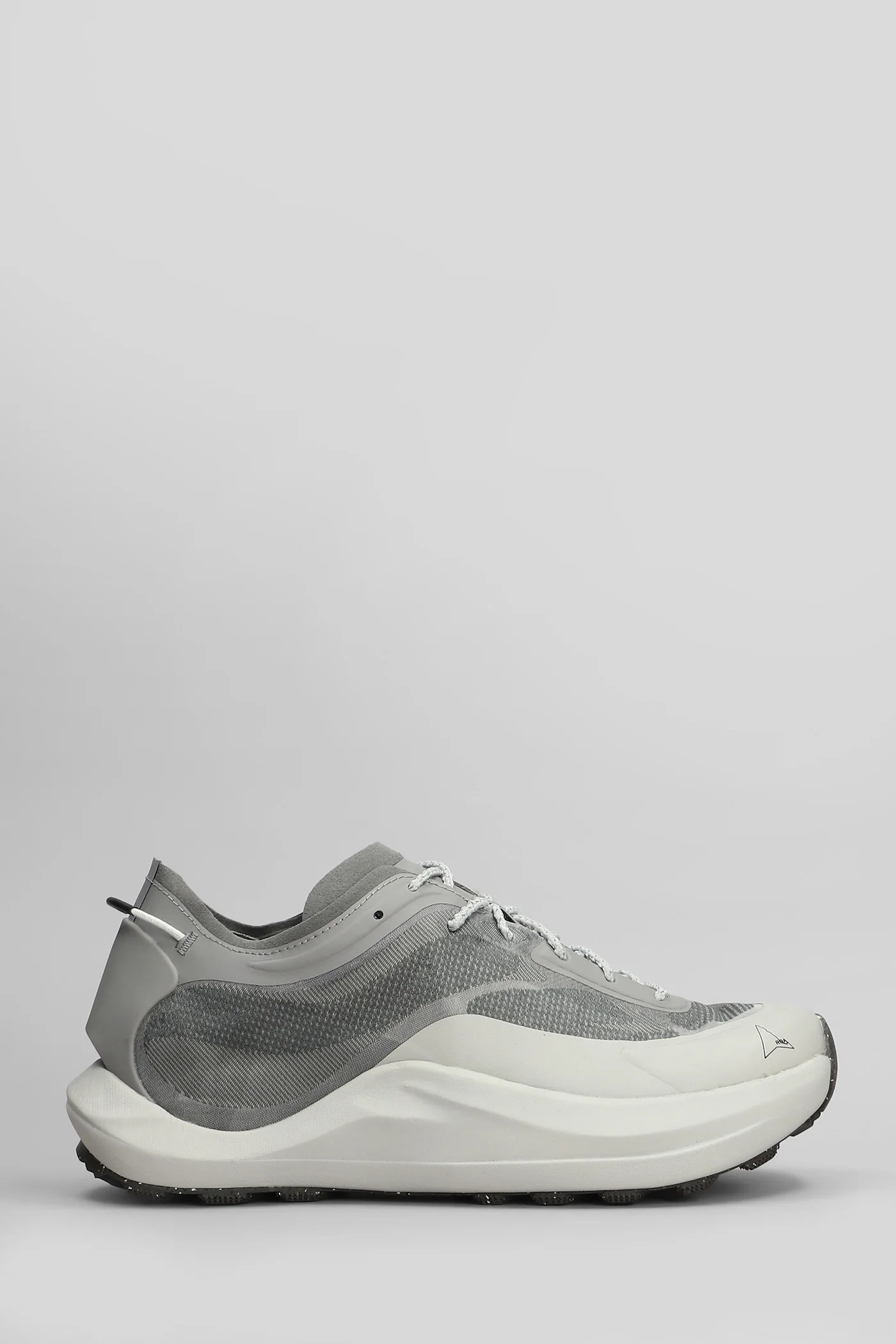Sella Sneakers in beige fabric