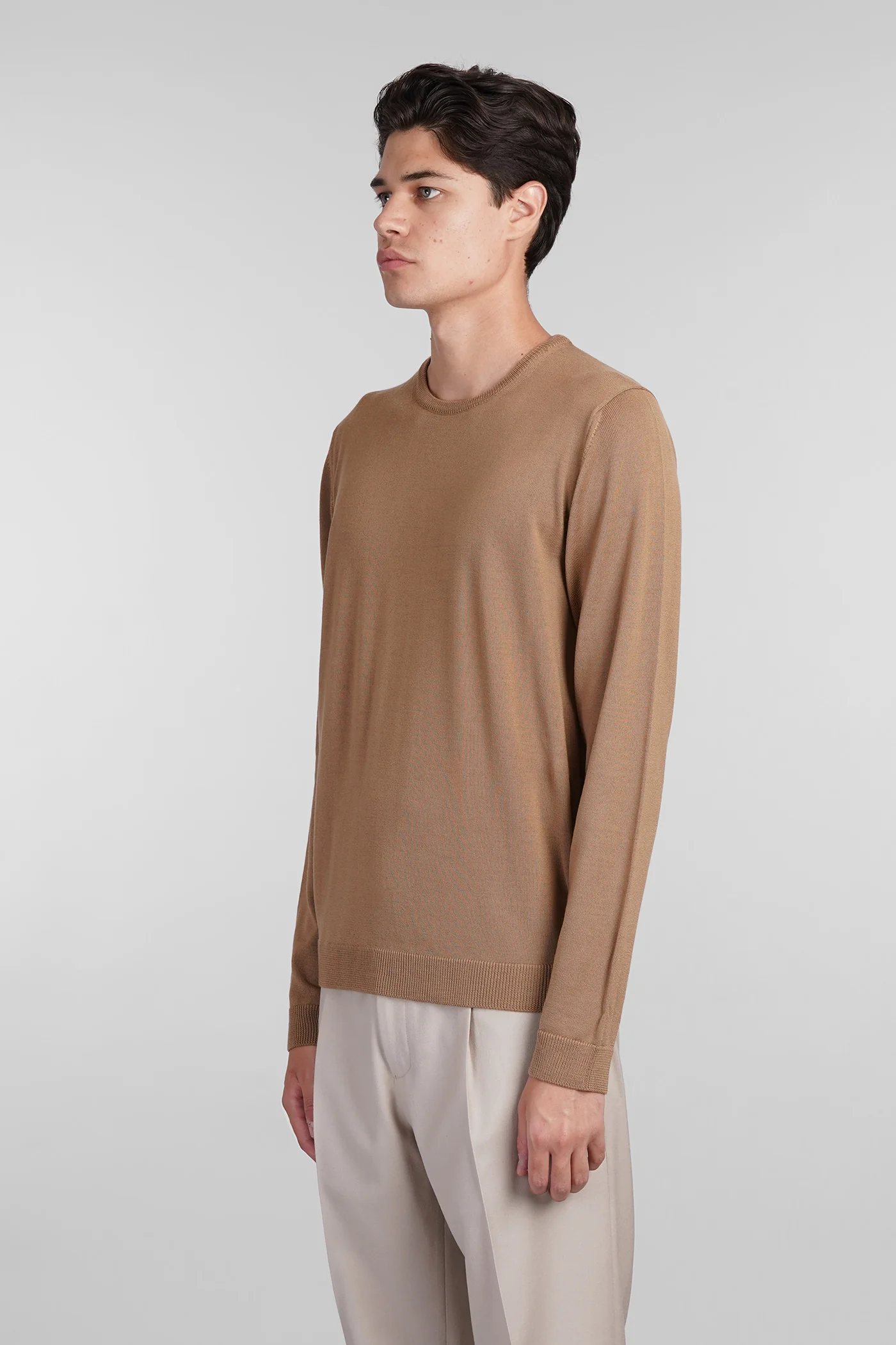 Knitwear in Camel wool - Image 4