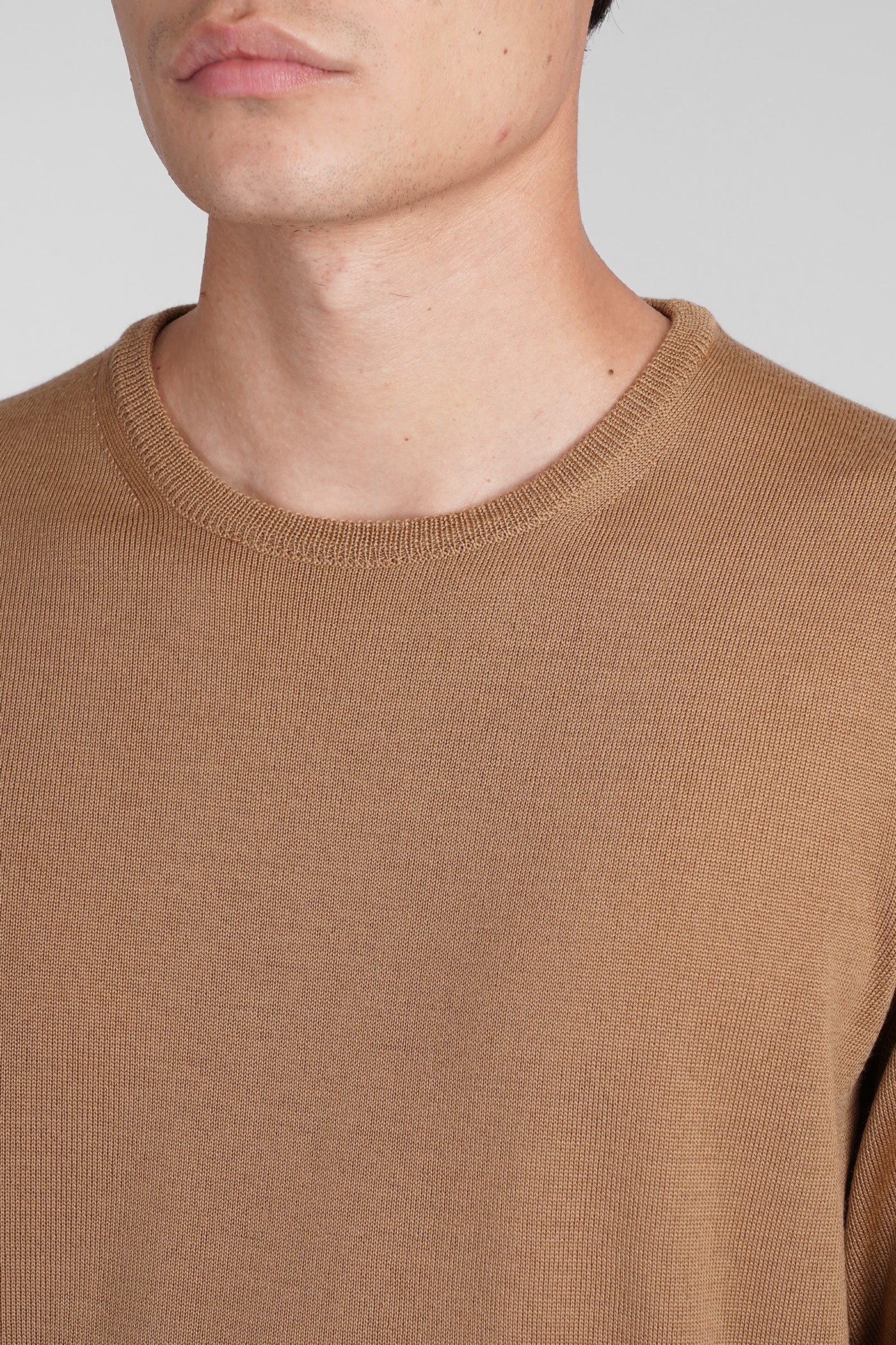 Knitwear in Camel wool - Image 5