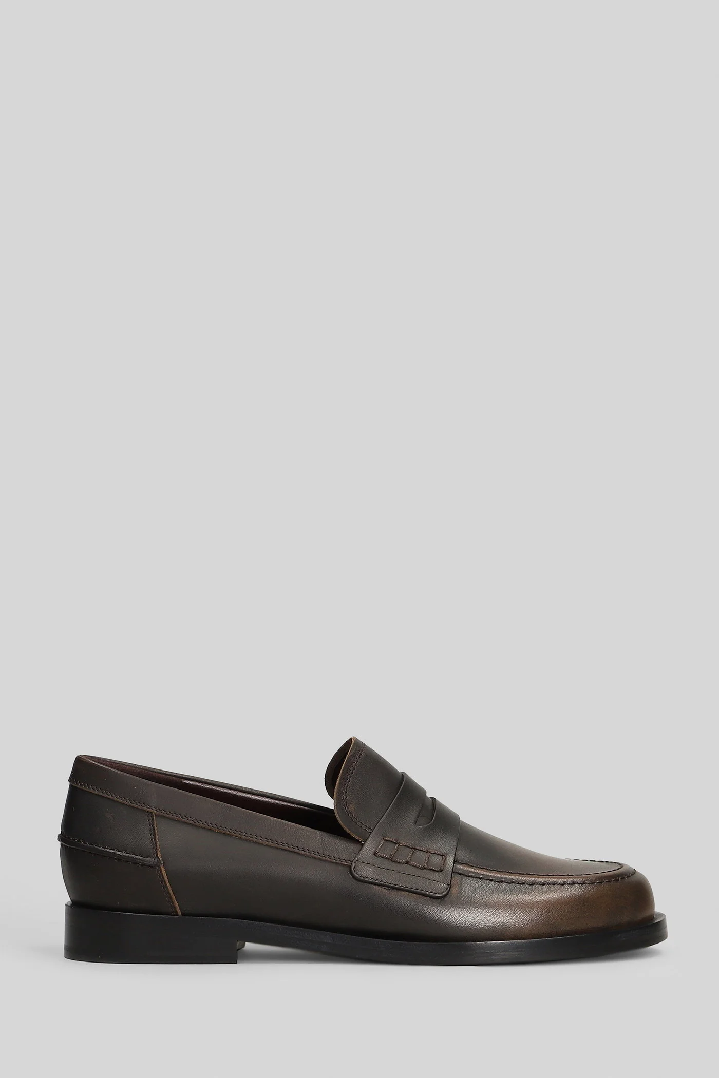 Caty Loafers in brown leather