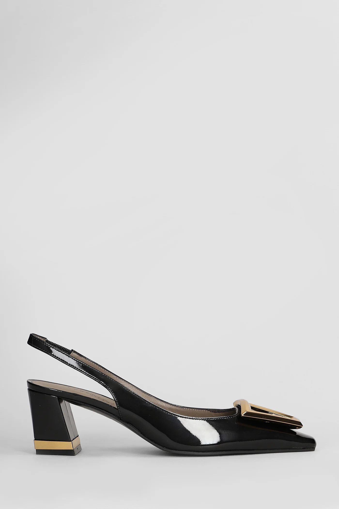 Egil Pumps in black patent leather