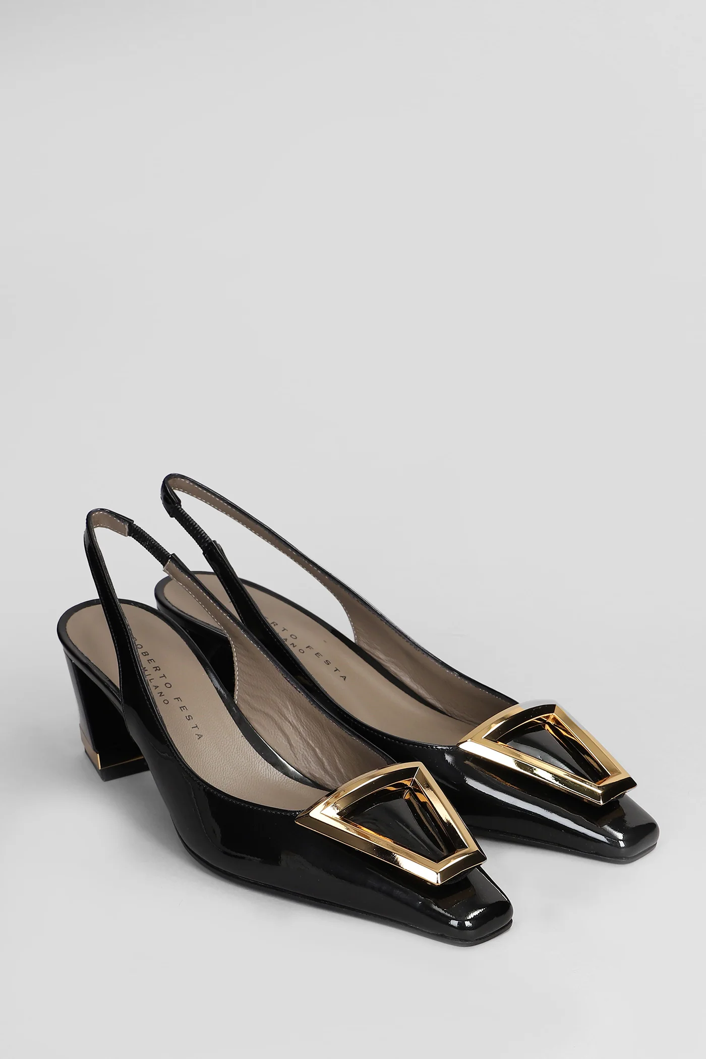 Egil Pumps in black patent leather - Image 2
