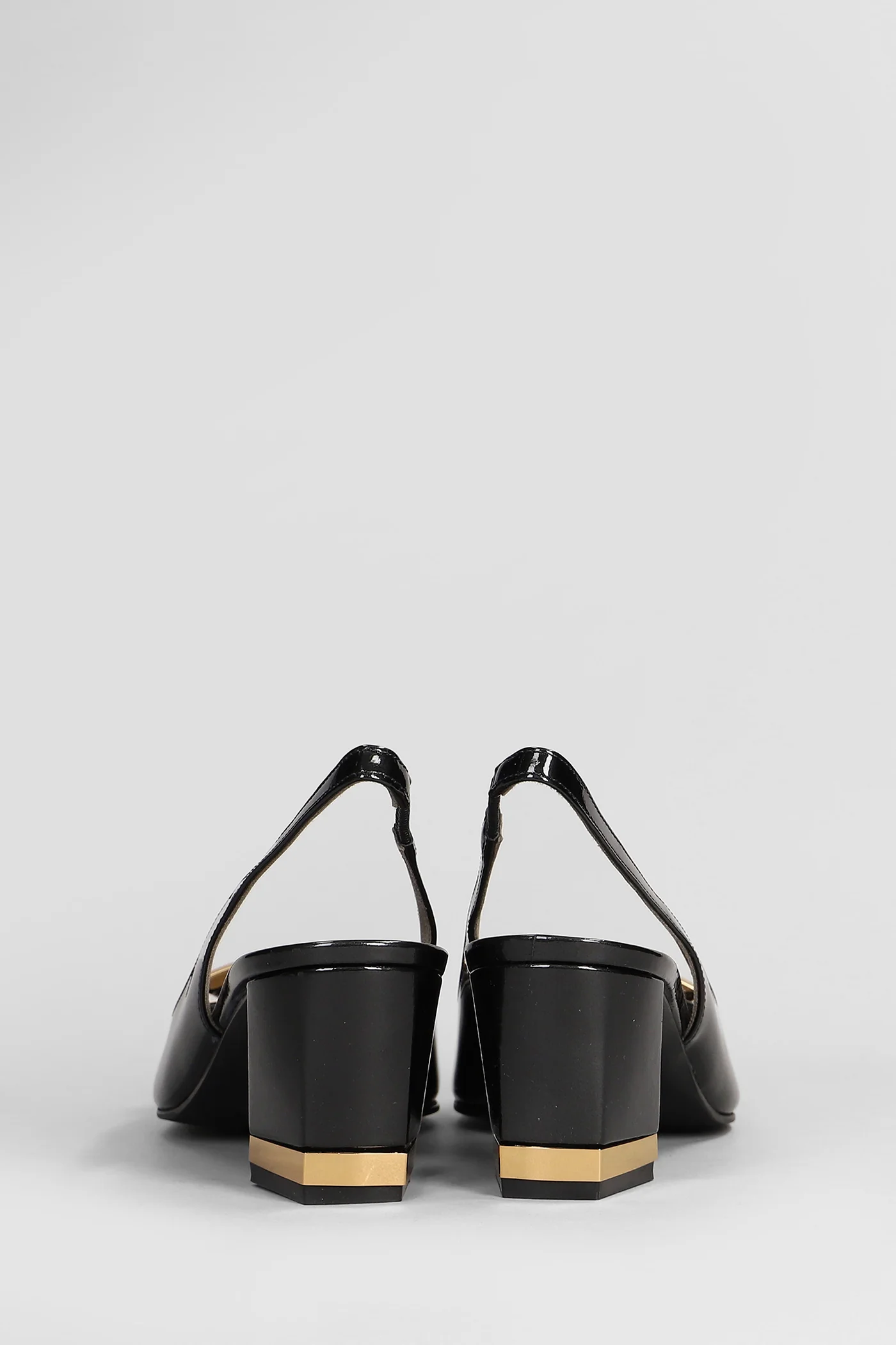 Egil Pumps in black patent leather - Image 4