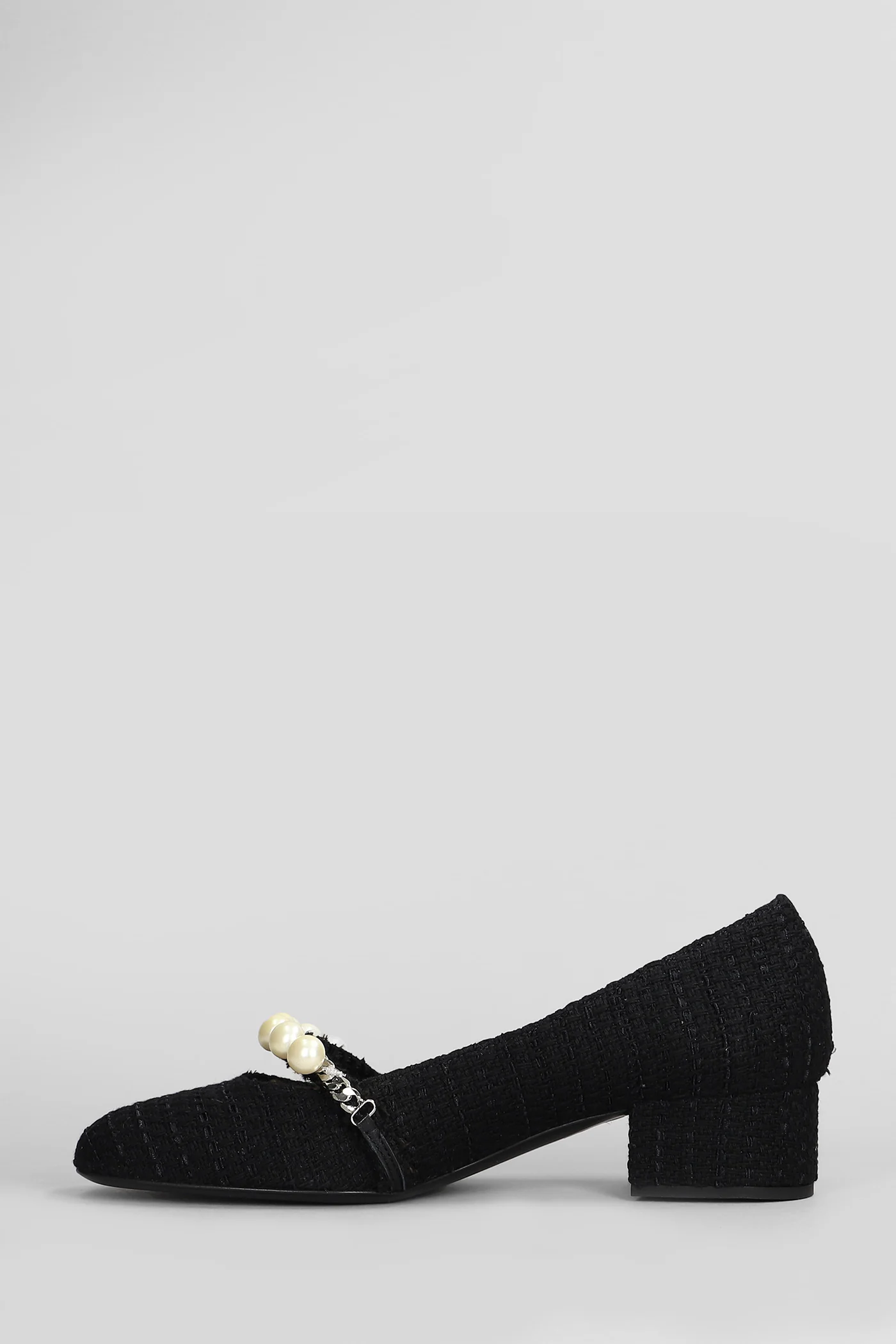 Liana Pumps in black wool - Image 3