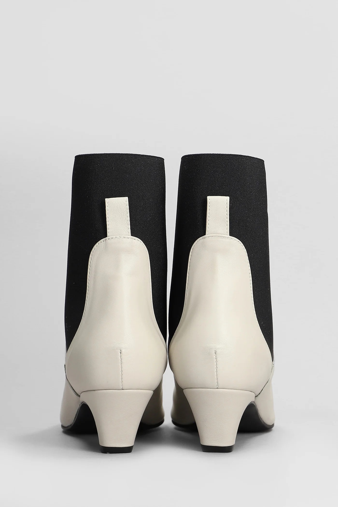 Puntes High heels Ankle boots in beige leather - Image 4