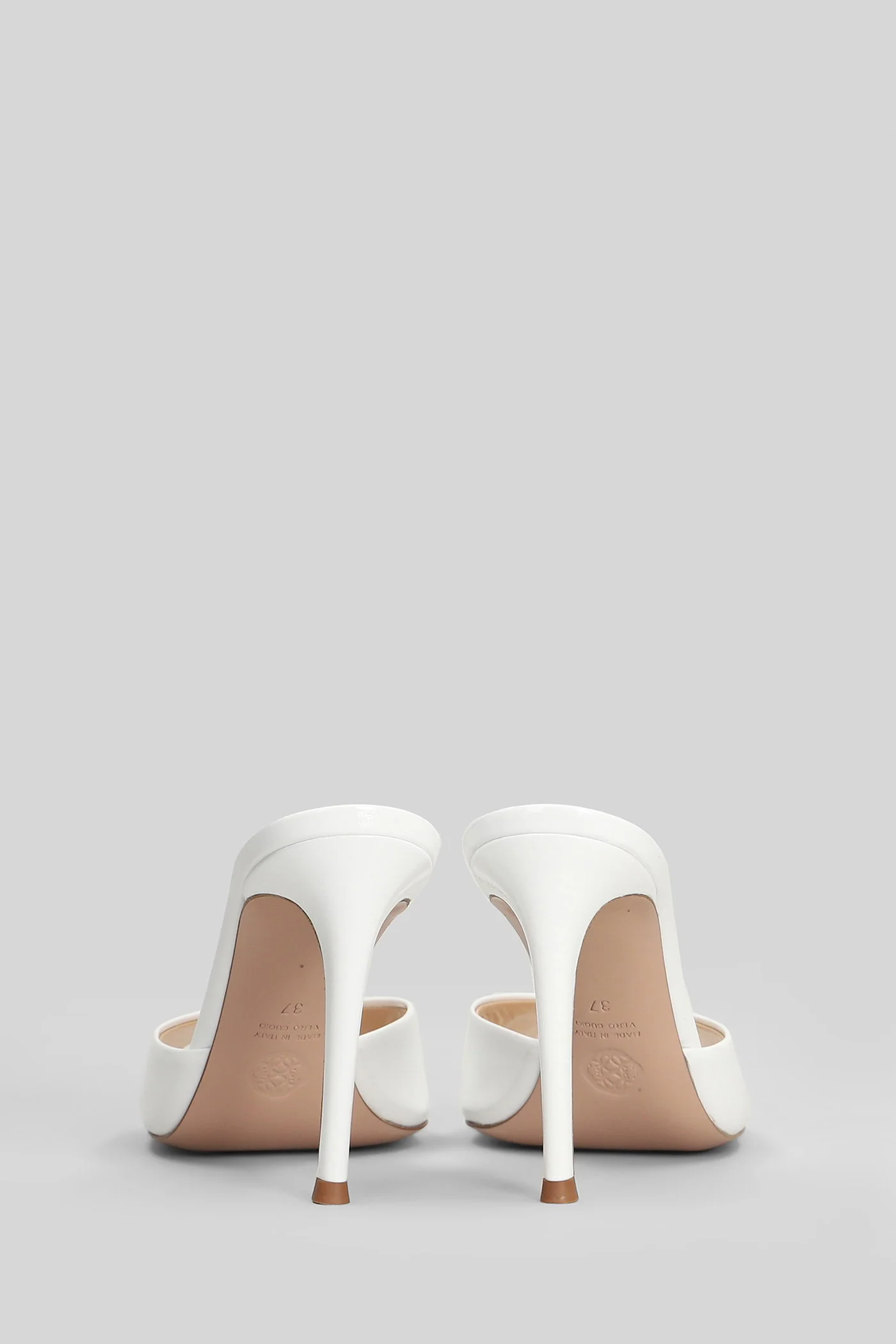Ramas Sandals in white patent leather - Image 4