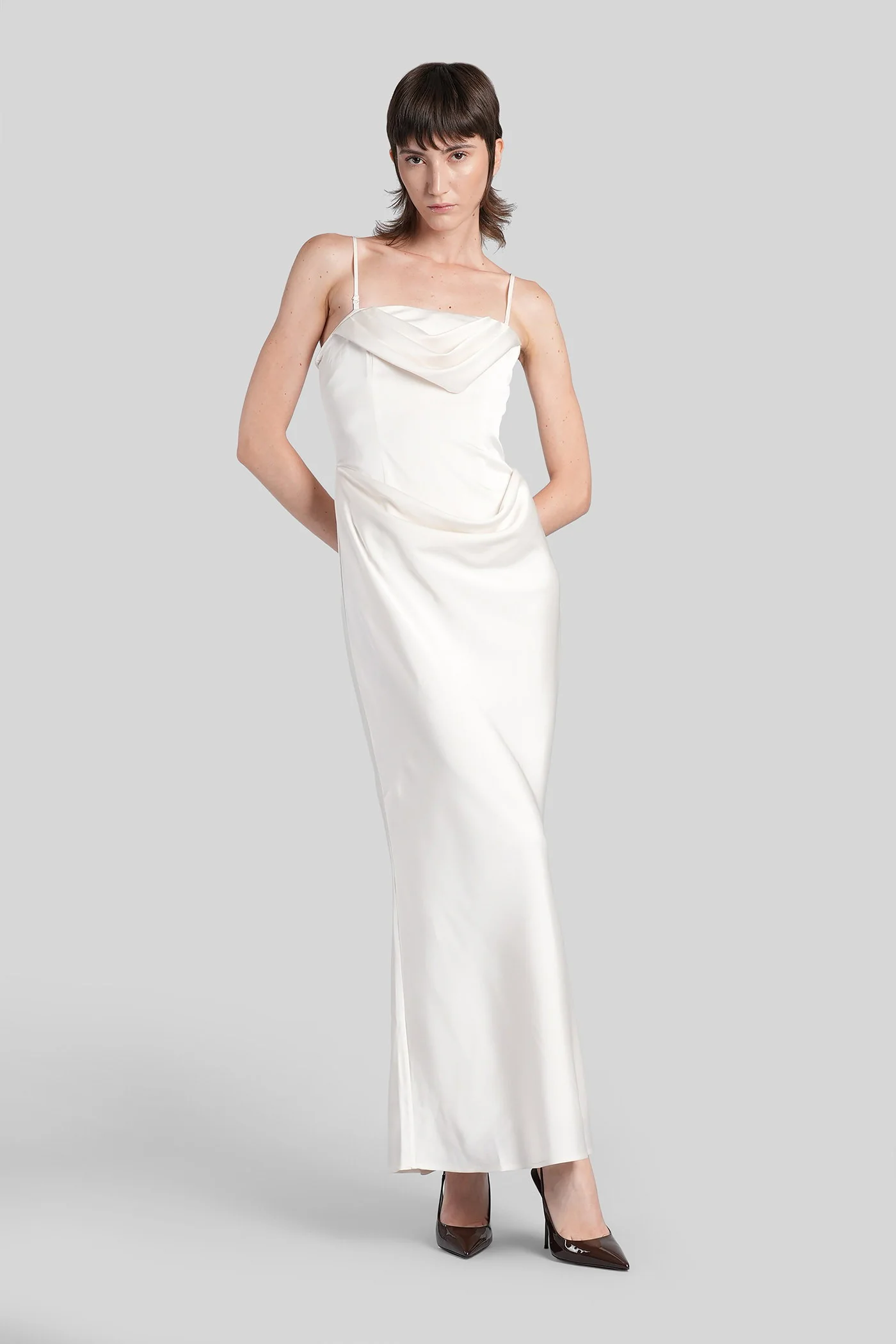 Long dress in beige polyester - Image 2