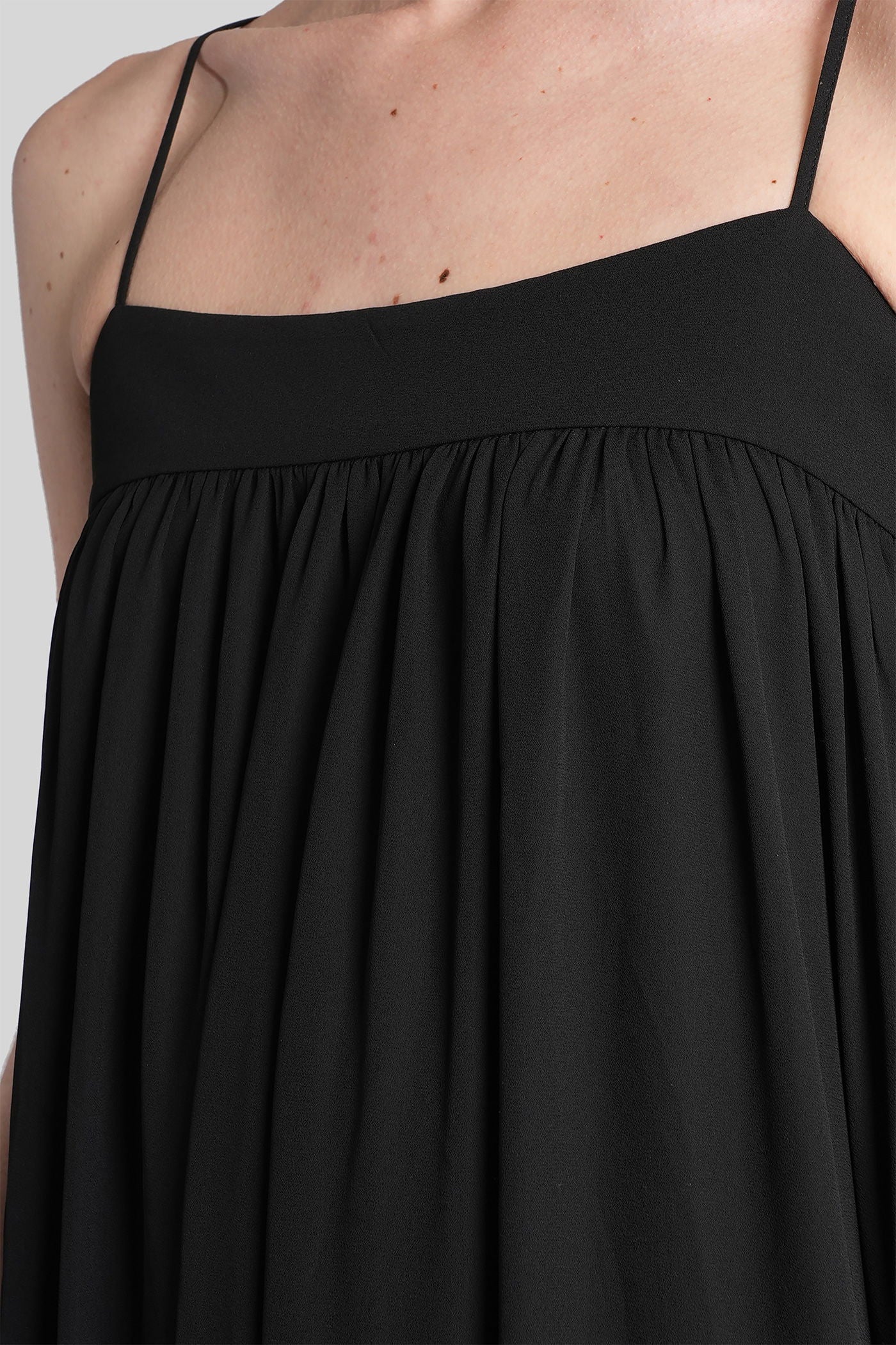 Long dress in black polyester - Image 5