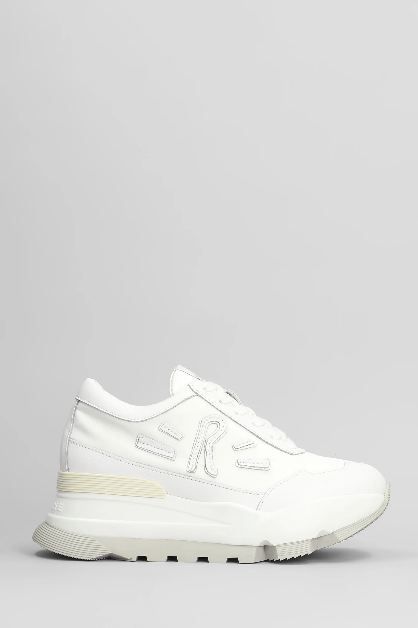 Aki Sneakers in white leather and fabric