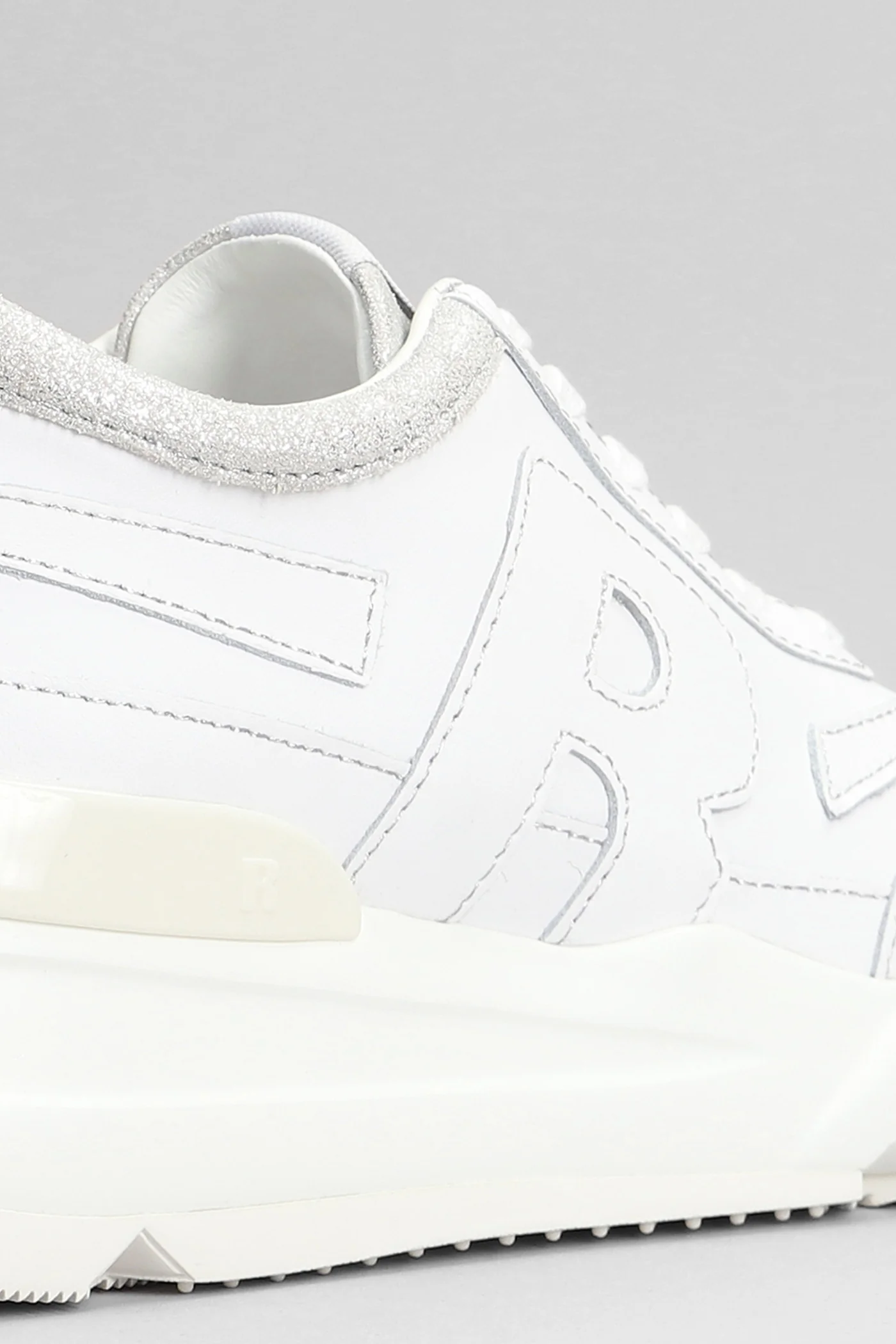 R-Evolve Sneakers in white leather - Image 5