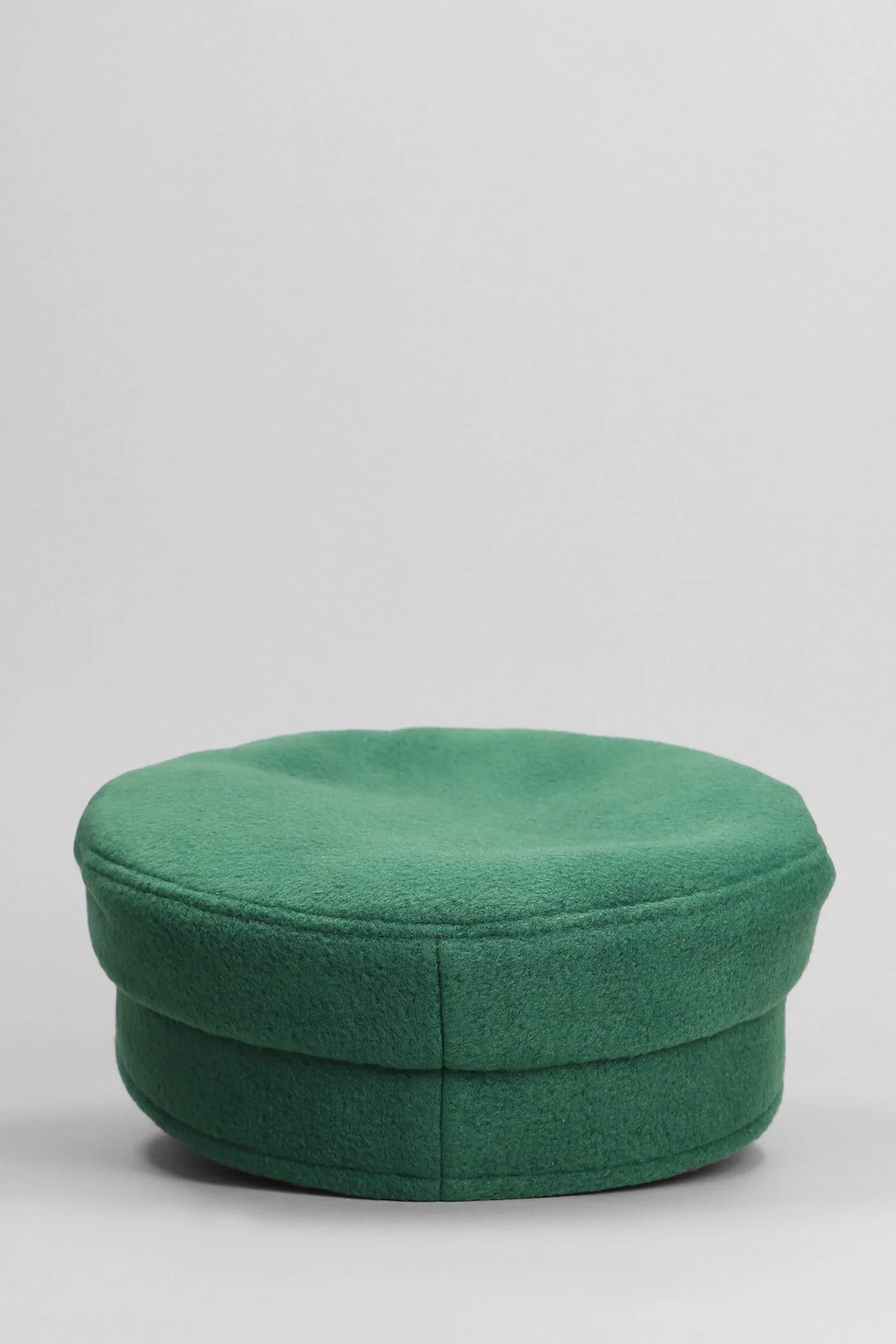 Hats in green polyester - Image 3