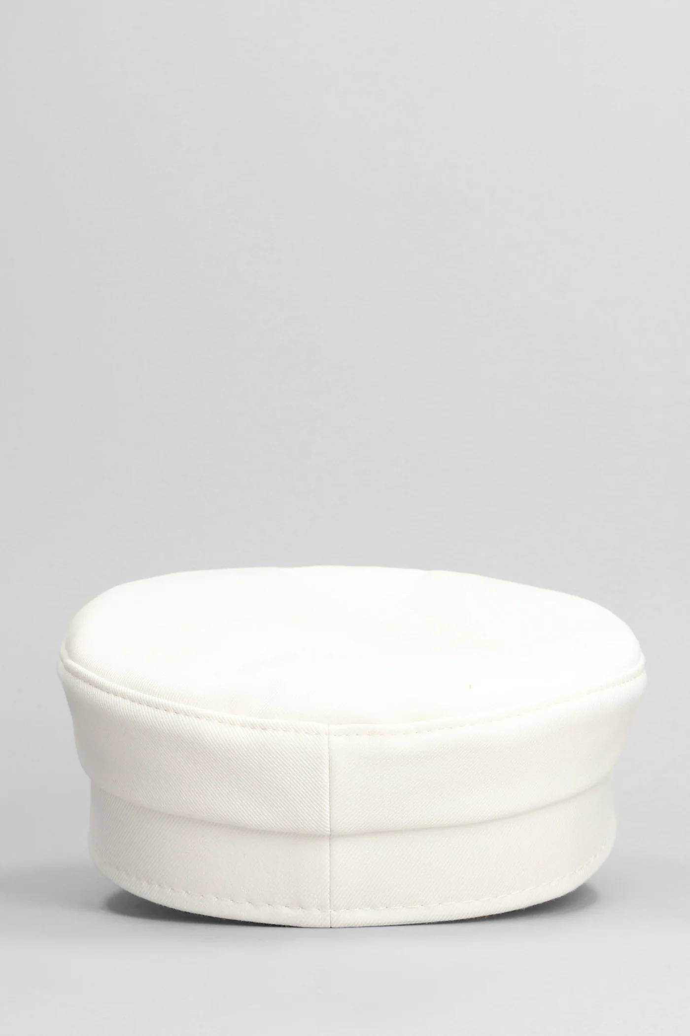 Hats in white polyester - Image 3