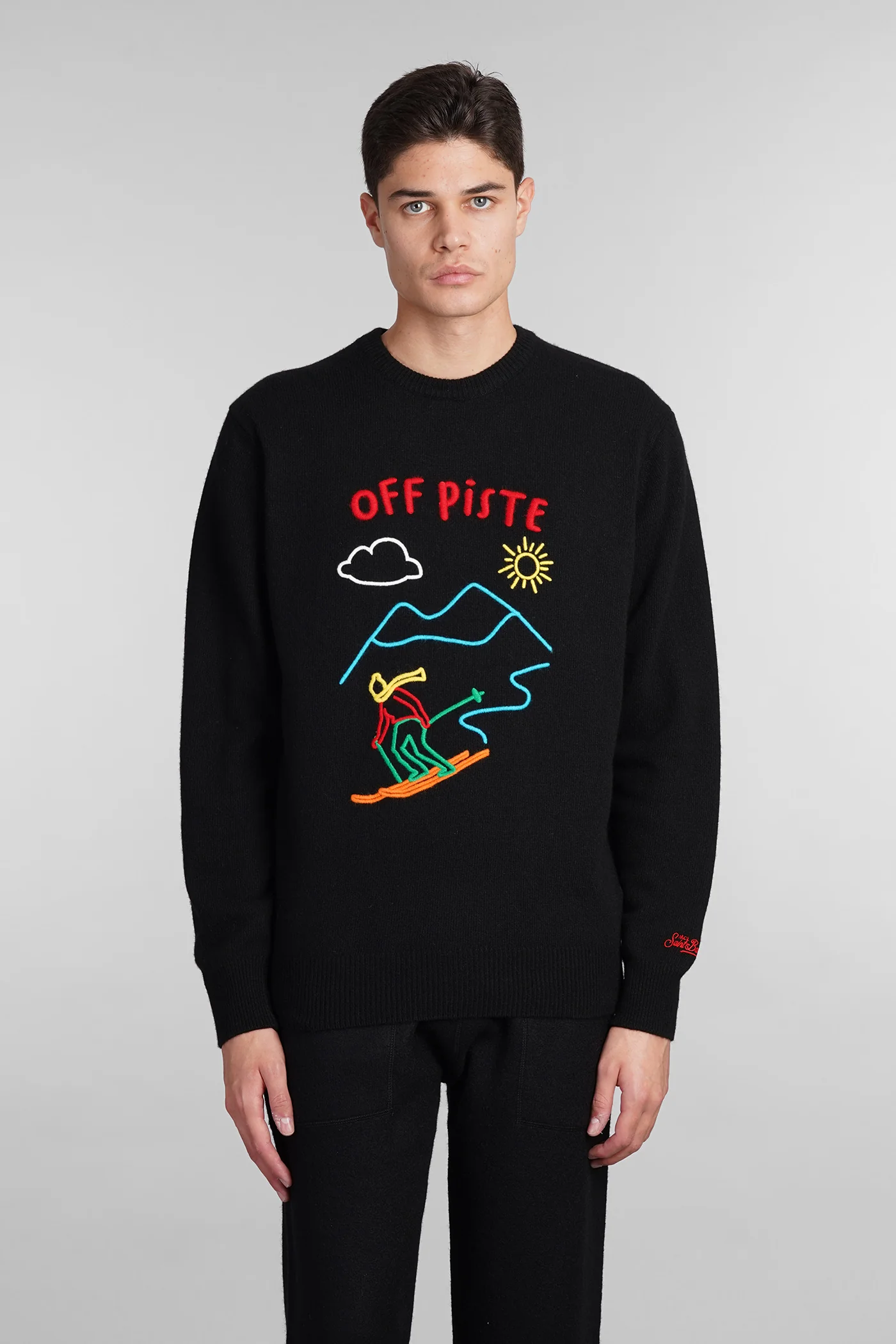 Heron Knitwear in black wool