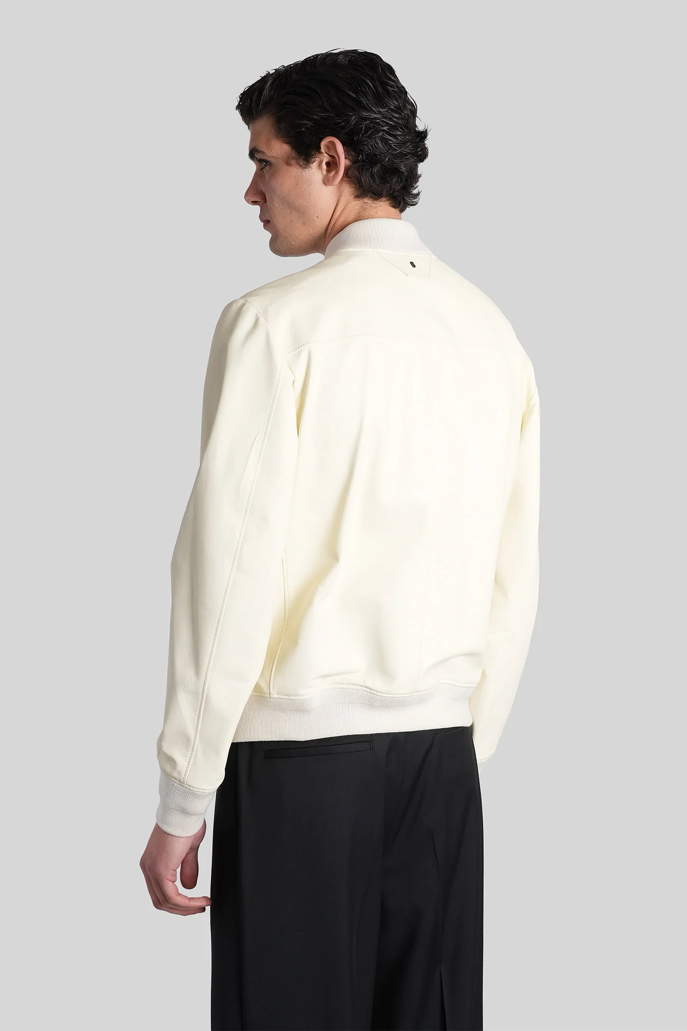 Leather jacket in beige leather - Image 3