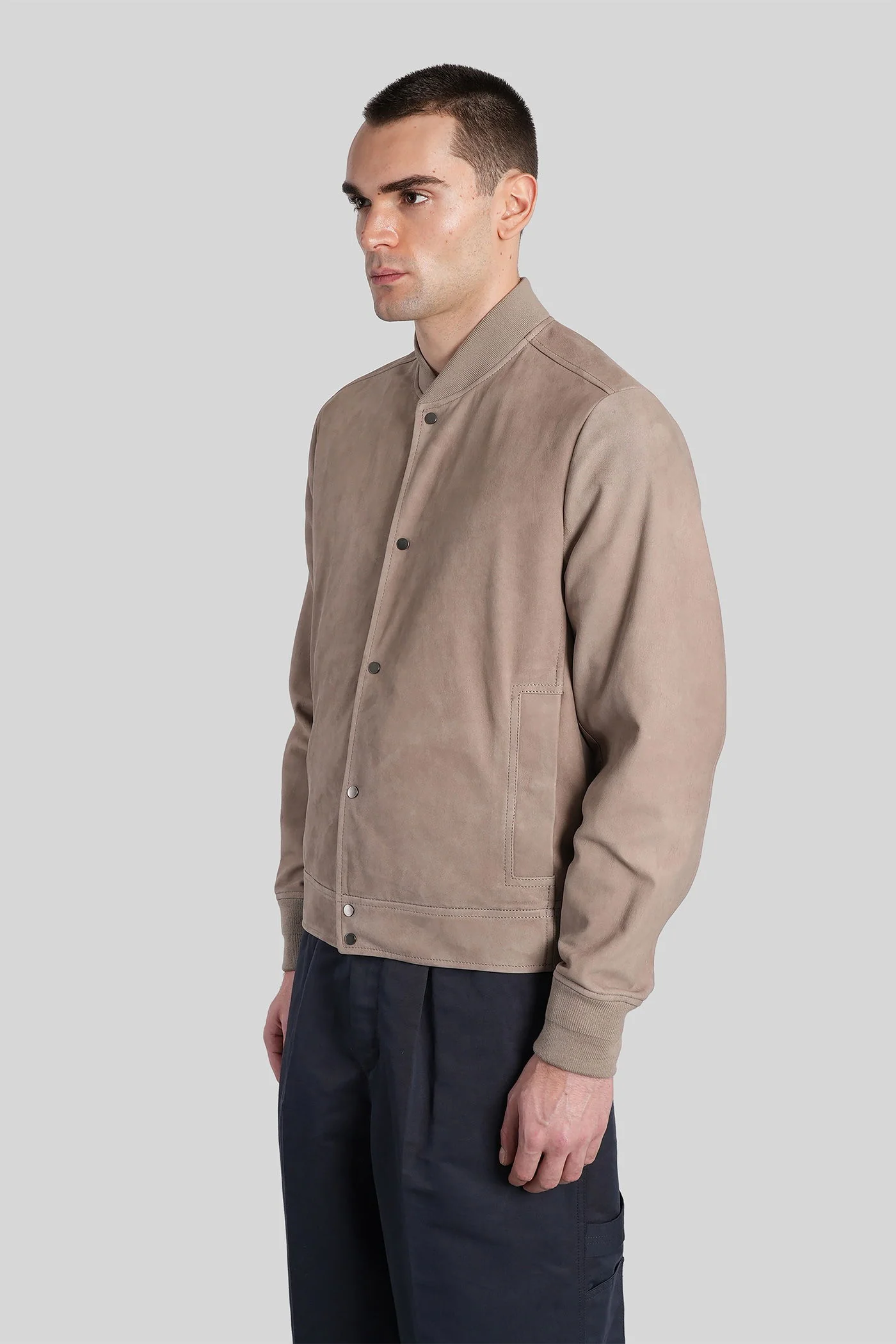 Leather jacket in taupe leather - Image 4