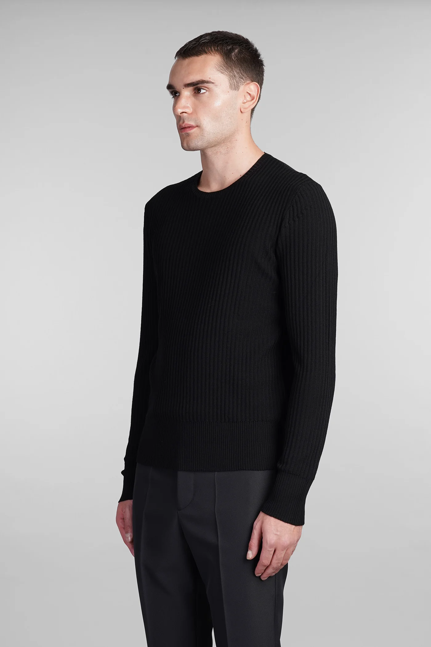 N22 Knitwear in black wool - Image 4